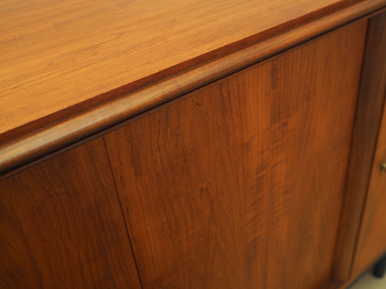 Meubels Teakhouten dressoir, Deens design, jaren 1970, gemaakt in Denemarken photo