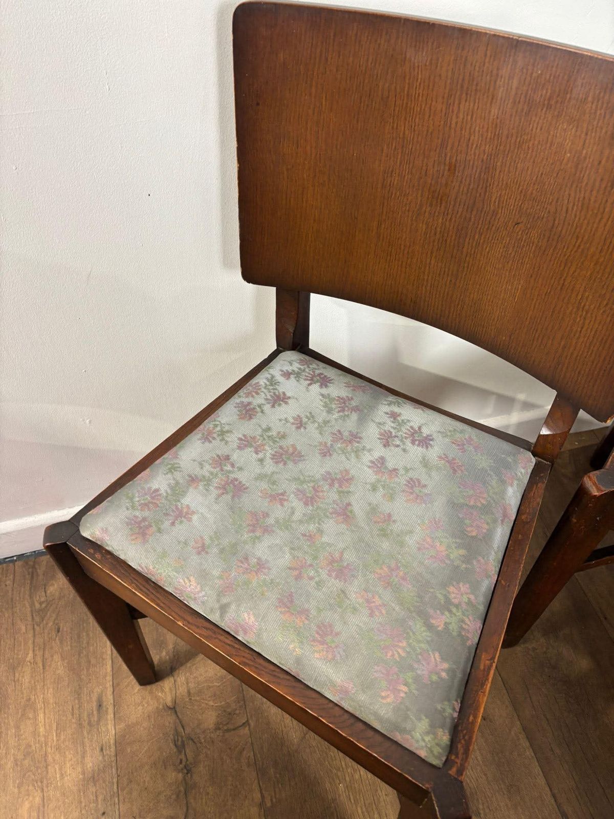 Vintage Oak Set Of Six Dining Chairs photo 329.0