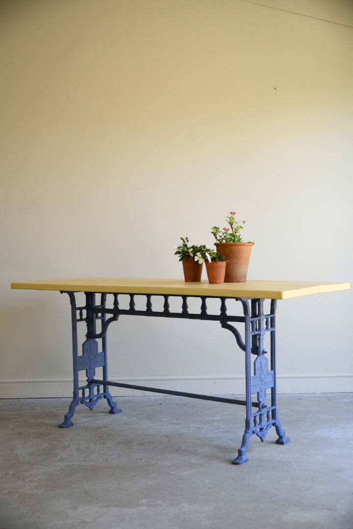 Painted Cast Iron Table photo 595.0