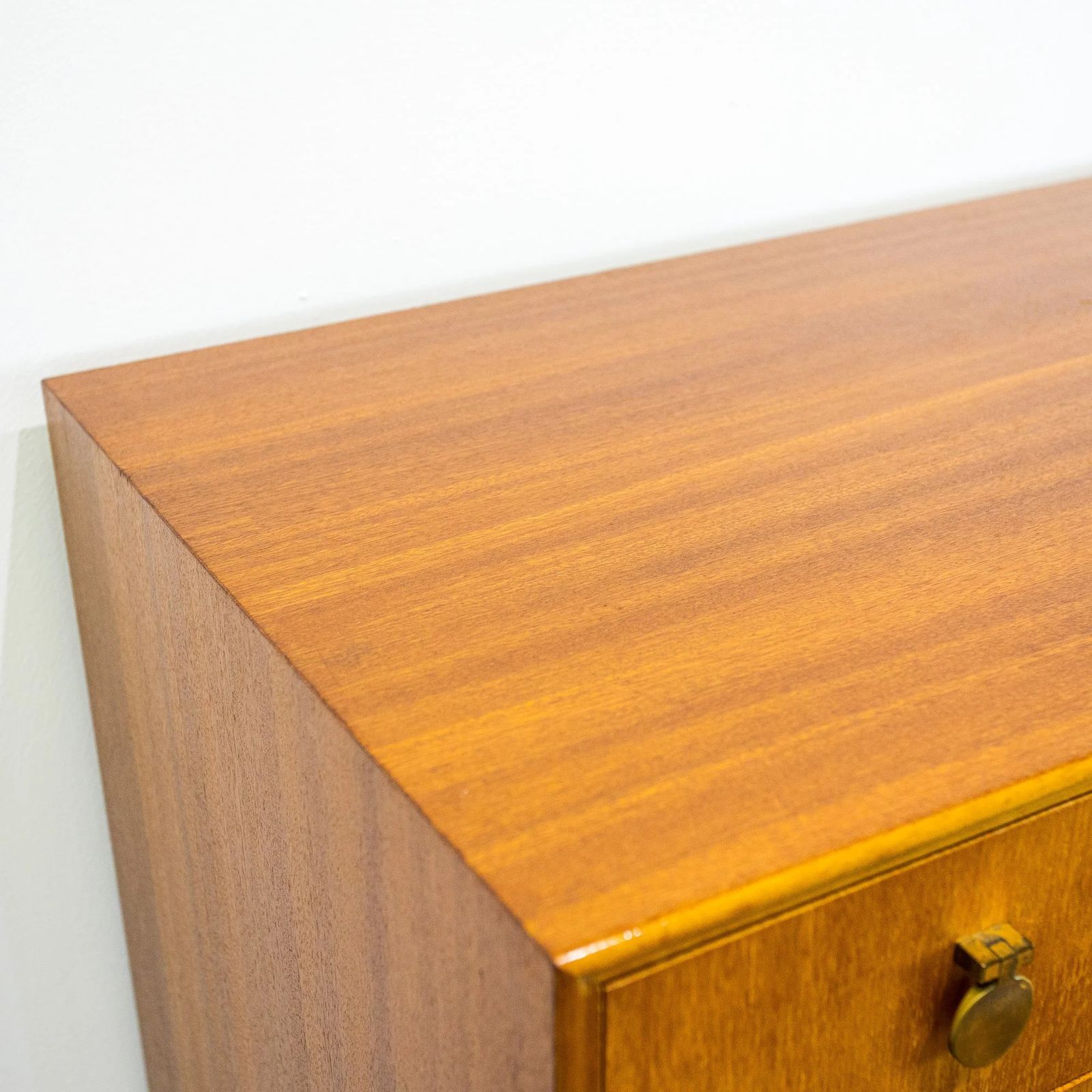 photo furniture McIntosh Teak Chest Of 6 Drawers