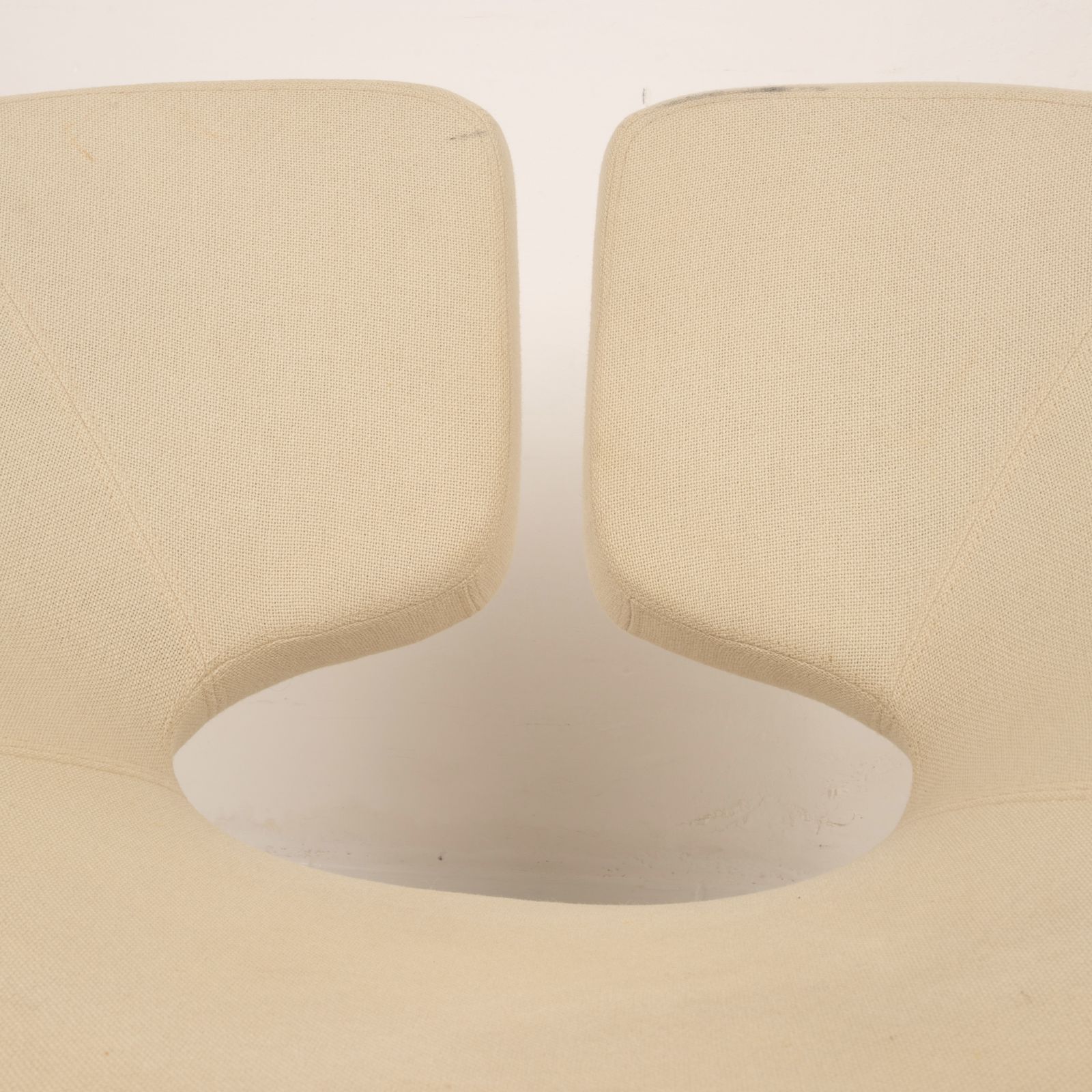 photo for sale Apollo Armchair By Patrick Norguet For Artifort