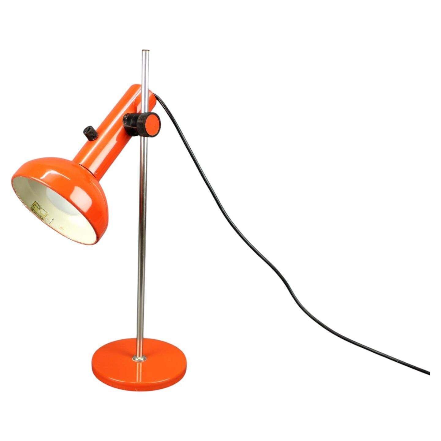 Duitse verstelbare bureaulamp uit de jaren 1970, Bauhaus-stijl, oranje