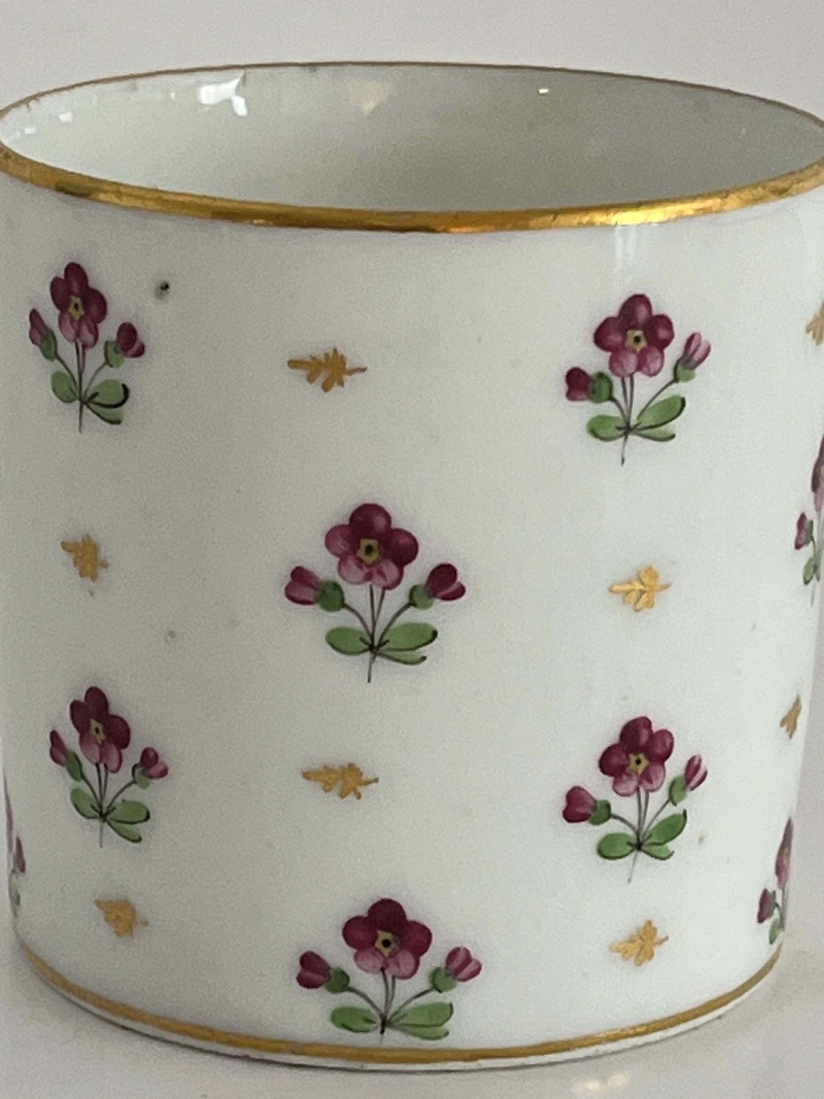 Old Paris Porcelain Koffiekopje Bloemtakjes Polychroom, Frans, ca. 1795 photo Woonaccessoires