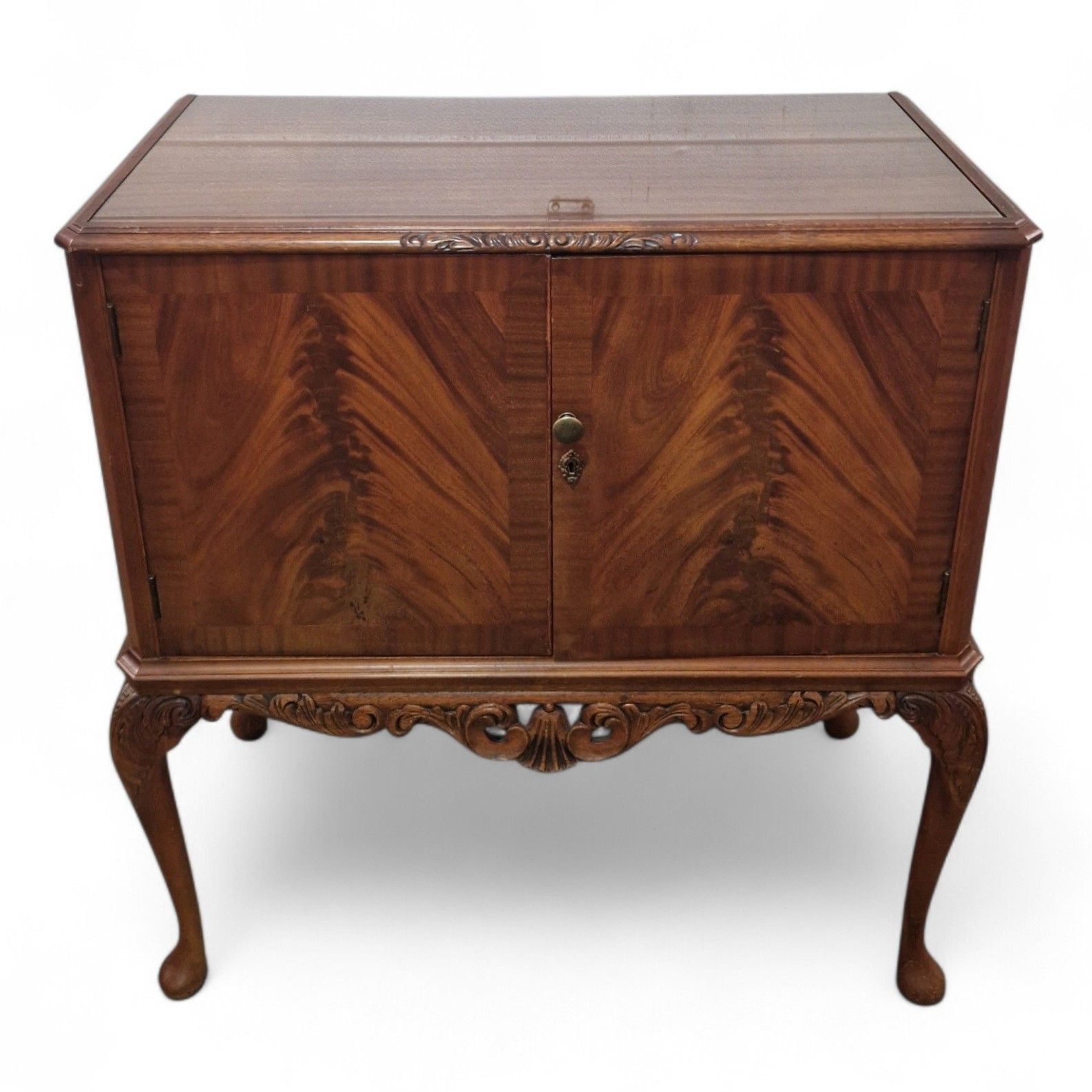 Queen Anne Style Drinks Cabinet Cocktail Mahogany Cabriole Legs Antique Style photo Furniture