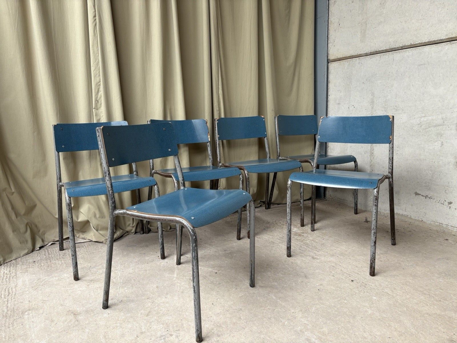 Vtg Mid Century Industrial Metal Set Of 6 Stacking Dining Chairs Retro R1196 photo for sale