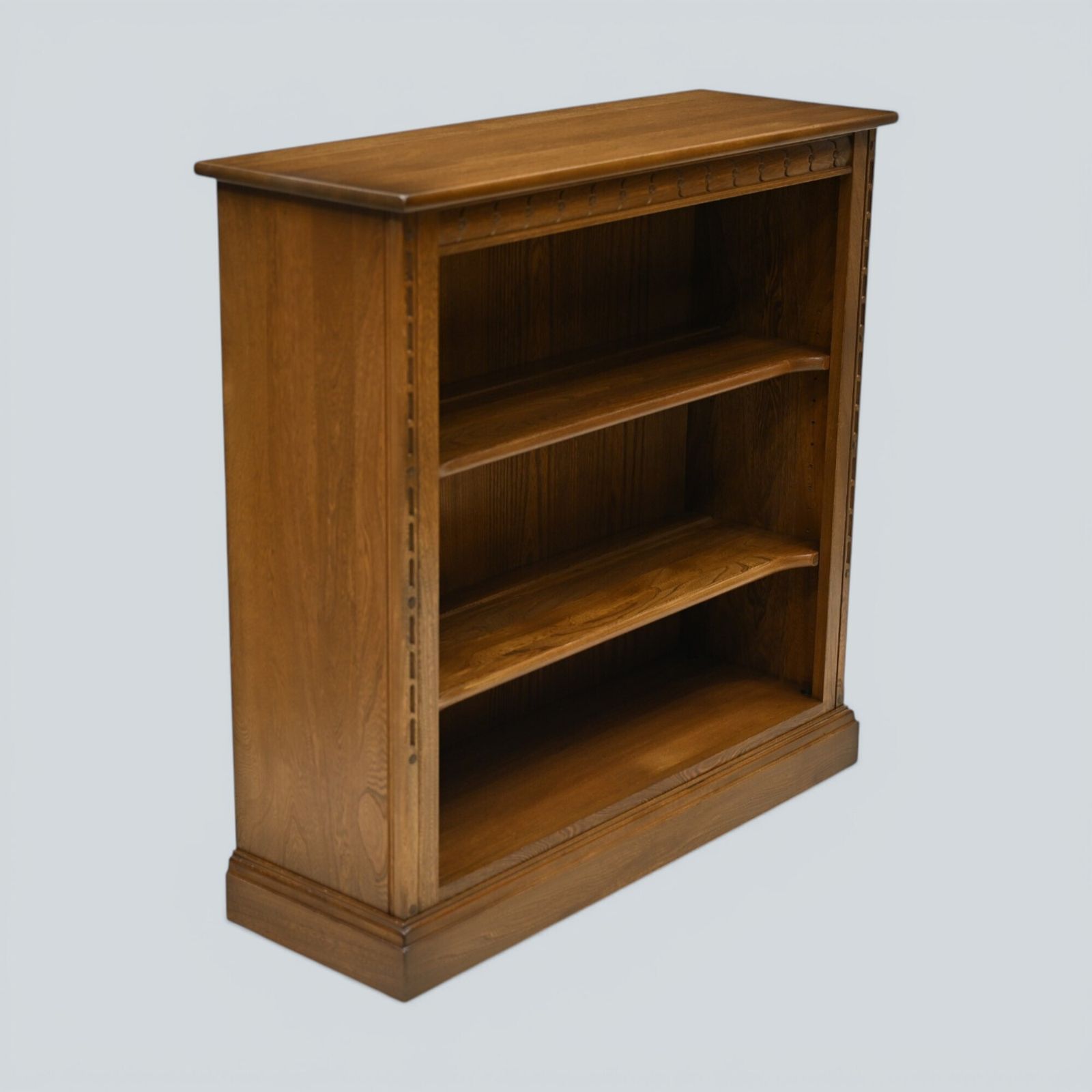 Ercol Low Wide Bookcase 2 Shelves Golden Dawn Finish Mural Free Uk Delivery* photo vintage