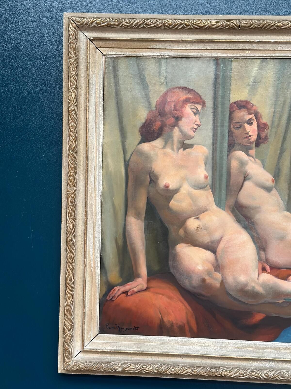 Original French Oil On Canvas – Sittande Kvinna Vid Spegel – Philippe De Rougemont (1891–1965) – Vintage & Framed 95 × 80 Cm (37.4" × 31.5") photo vinterior