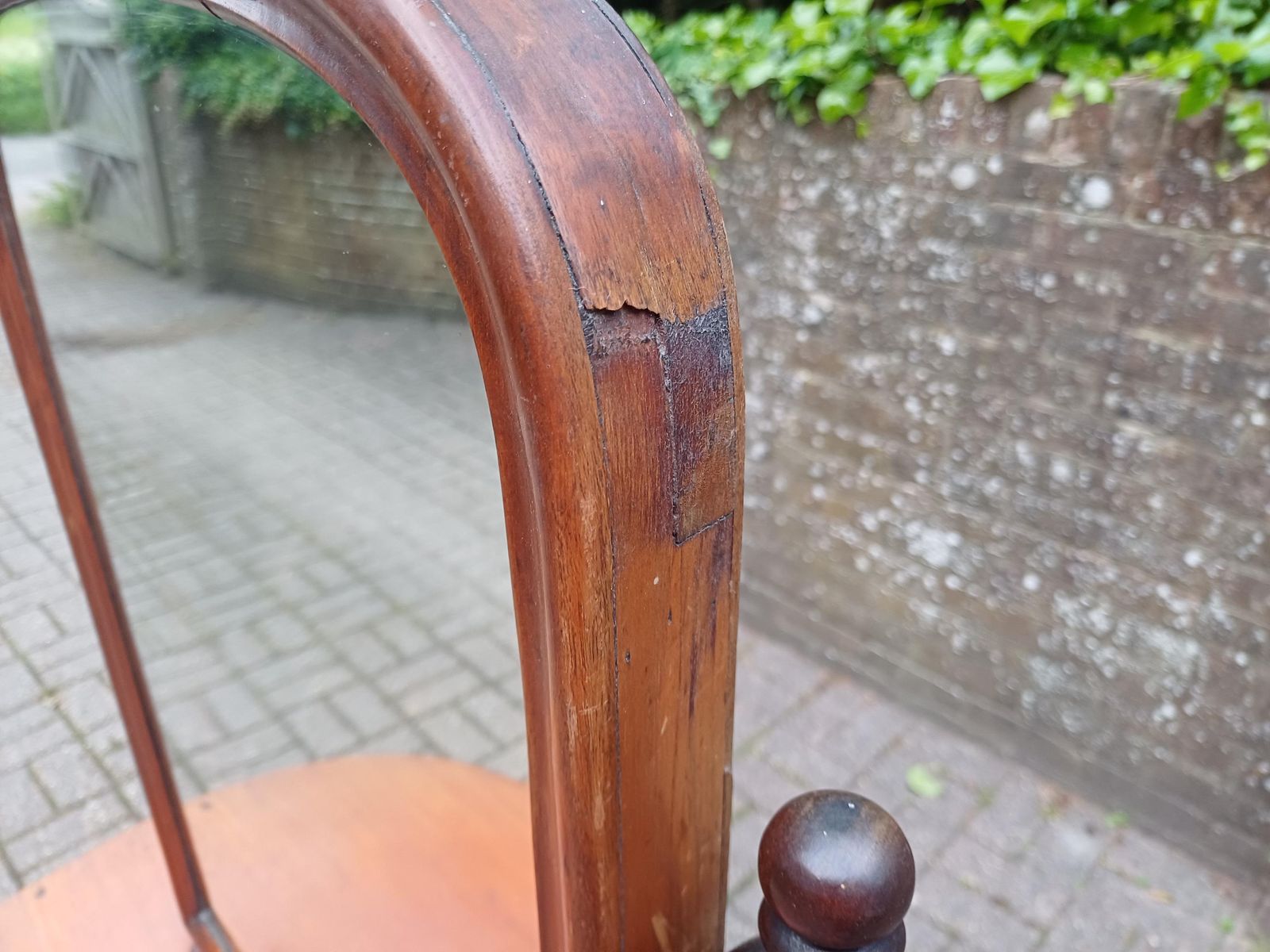 Antique Victorian Mahogany Duchess Dressing Table Swivel Mirror Vanity Carved Turned Base 19th Century photo for sale