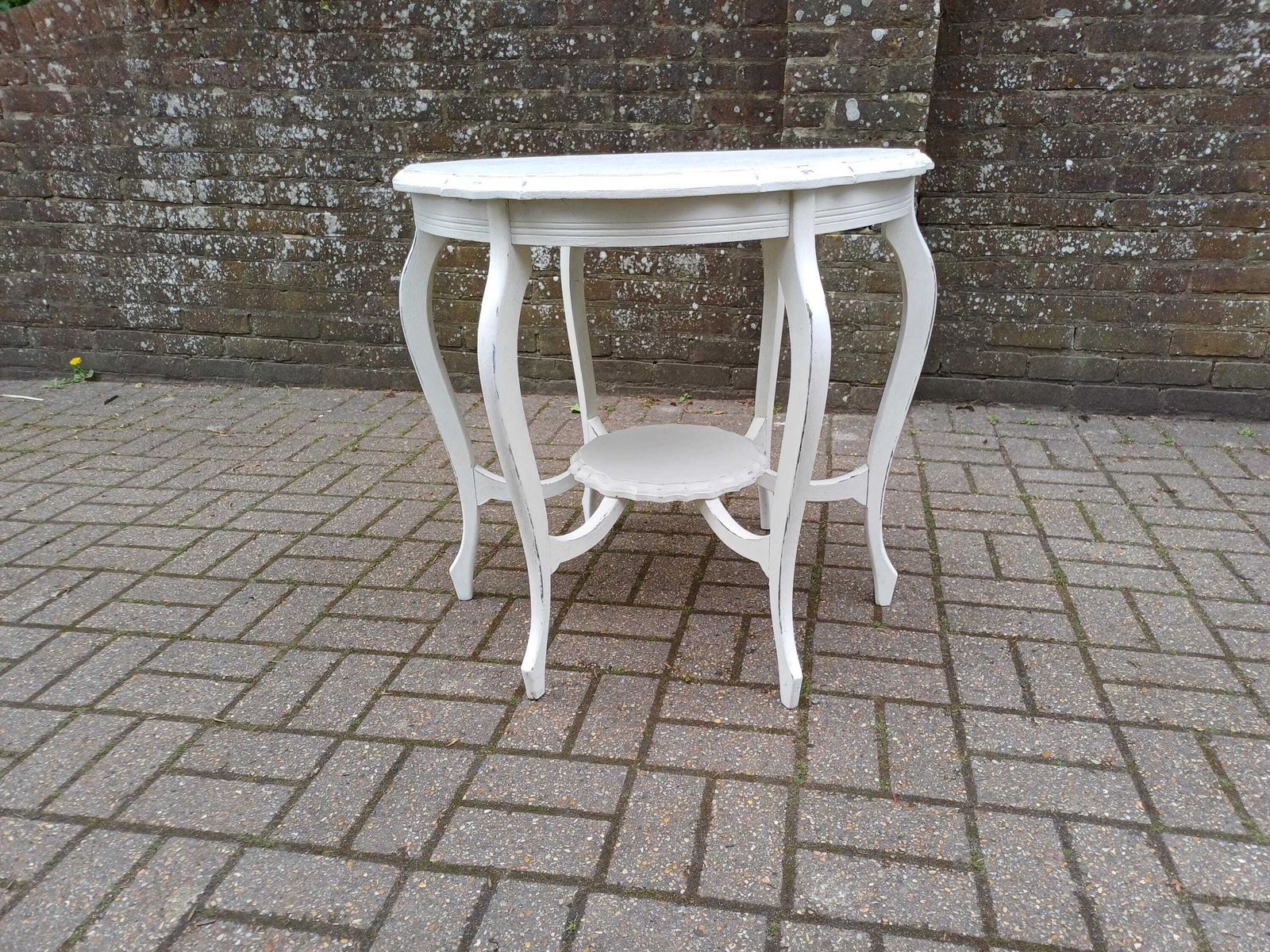 Large Antique Victorian Painted Occasional Table Farrow & Ball Wimborne White Shabby Chic Circular Side Table photo vinterior