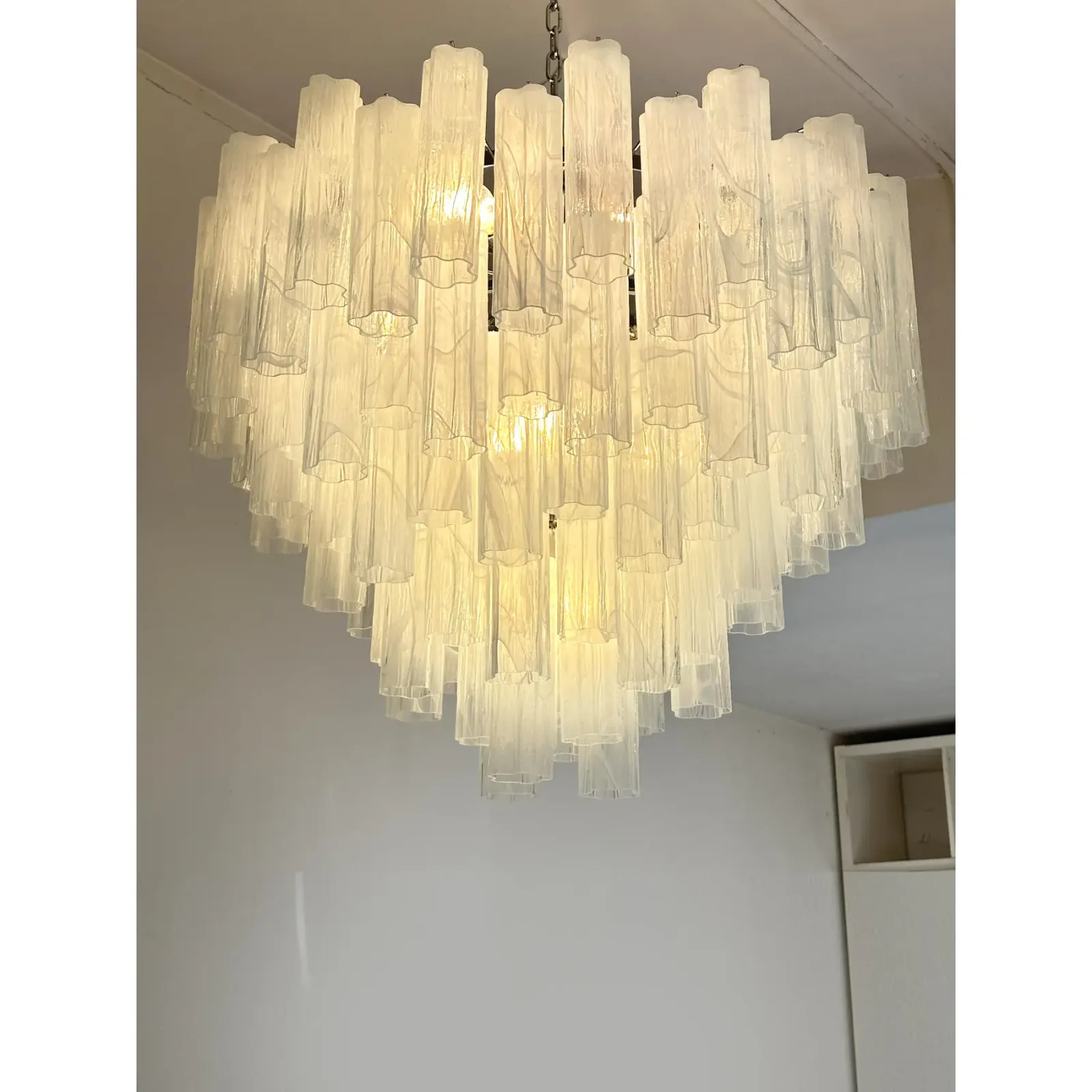 Modern Large Venetian White Alabastro Tronchi Murano Glass Chandelier By Simoeng photo buy