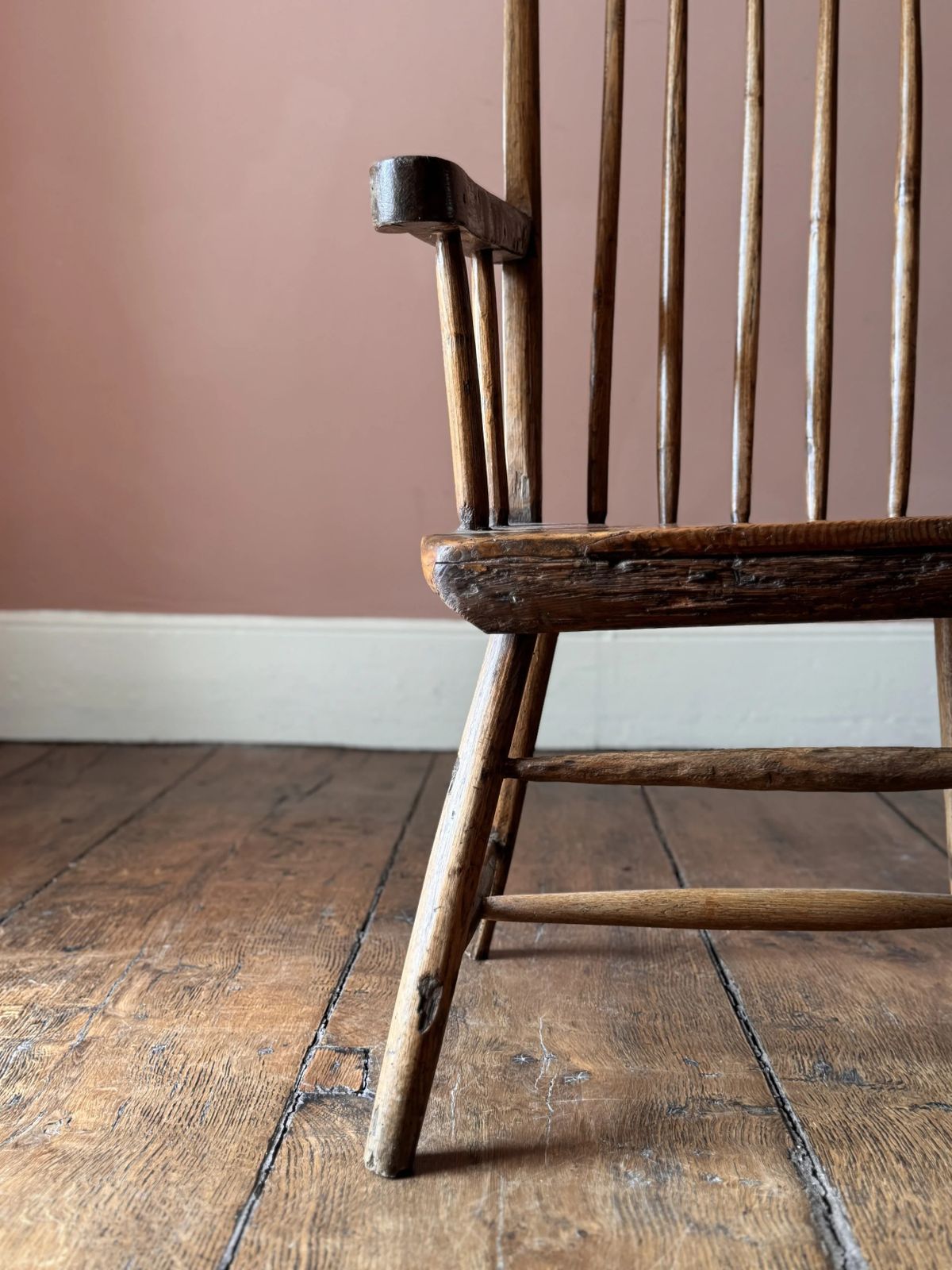 photo furniture 19th Century Welsh Country Stick Chair