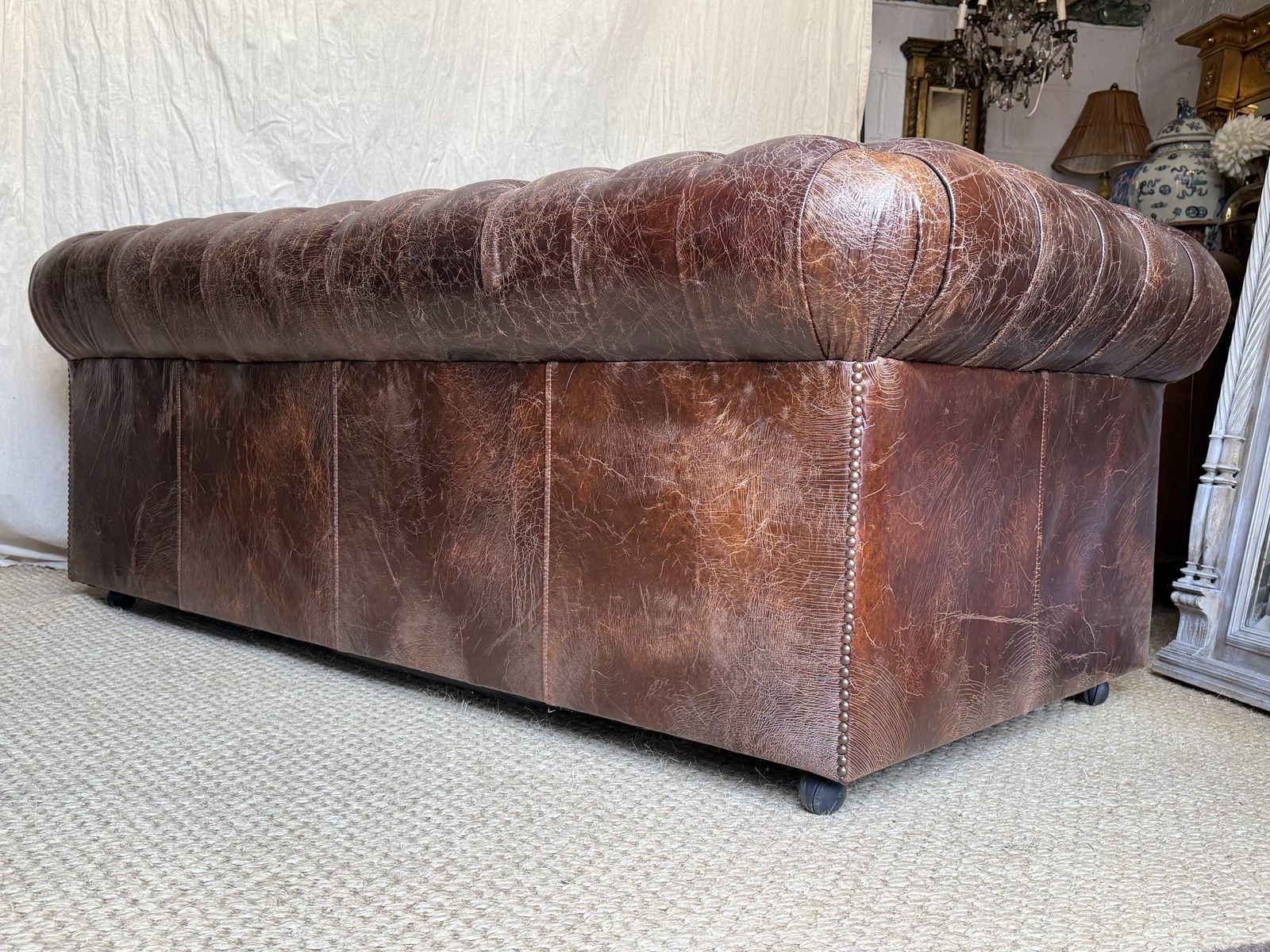 Cracked Faux Leather Upholstered 3 Seater Chesterfield Sofa photo vintage