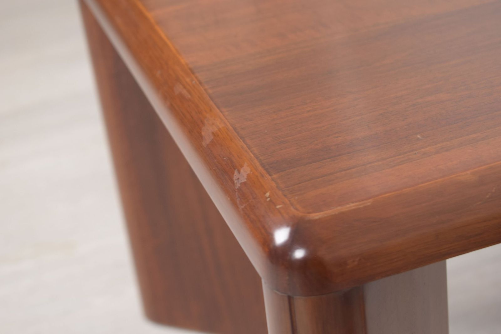 Sapporo Coffee Tables From Mobili Girgi, 1970s, Set Of 2 photo Furniture