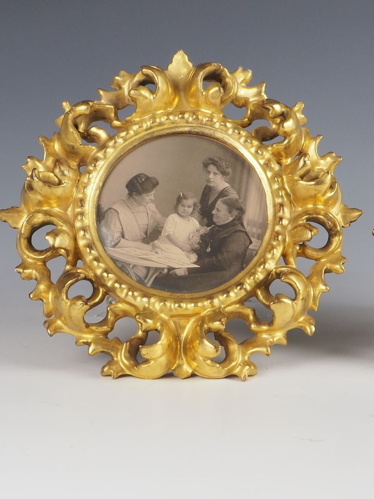 Antique Fine Carved Giltwood Florentine Photo Frames (Pair) photo 950.0