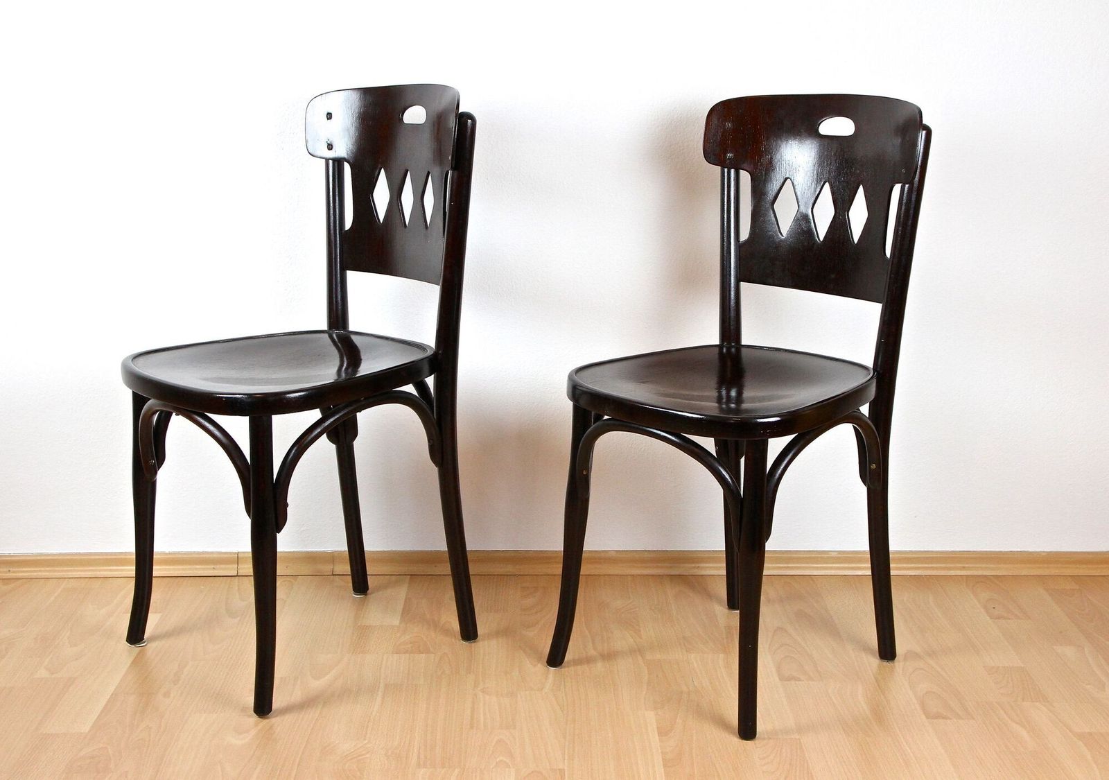 Furniture 20th Century Art Nouveau Bentwood Chairs By Kohn, Set Of 2, Vienna Ca. 1910 photo
