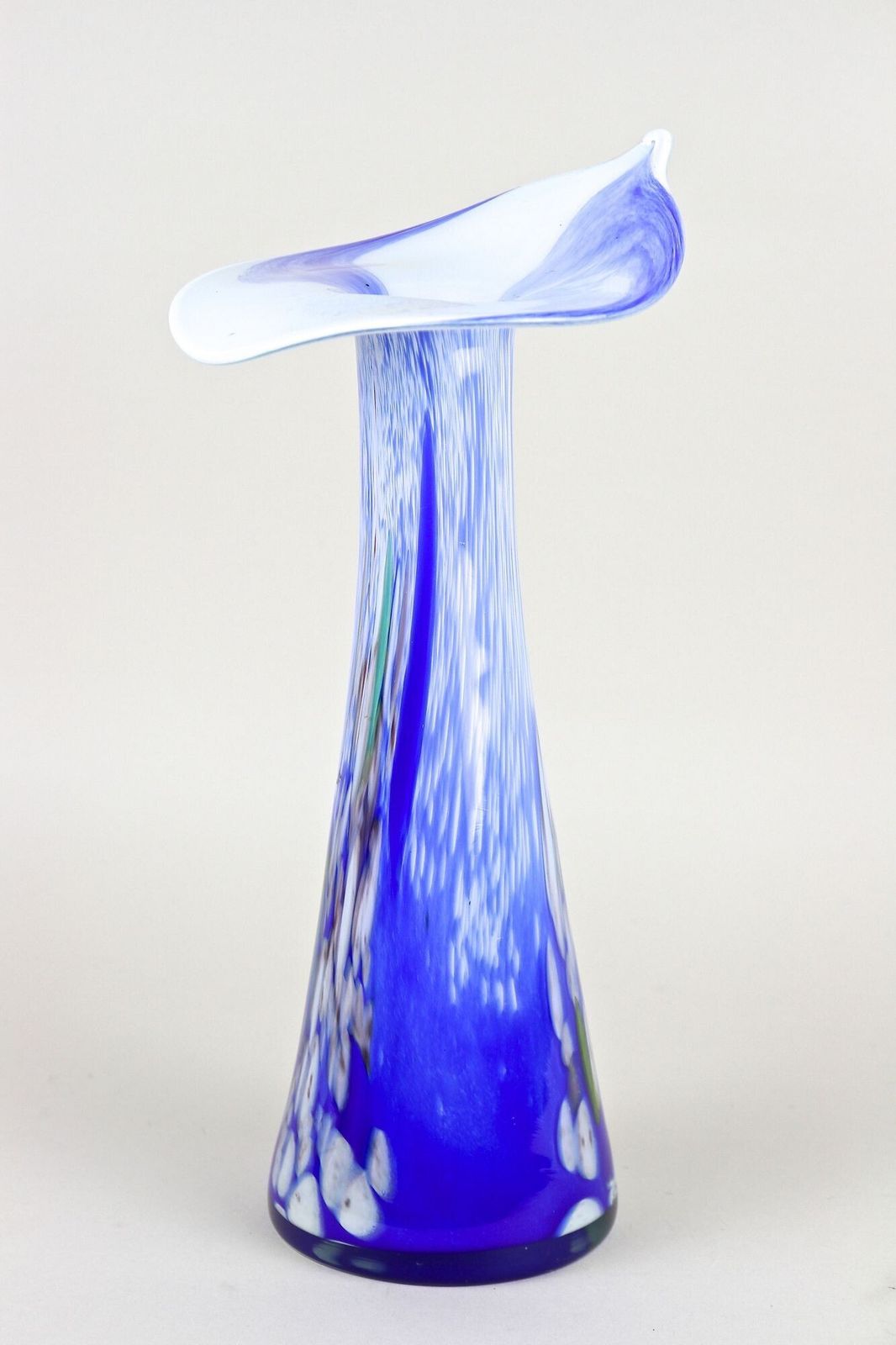 20th Century Murano Glass Vase "Jack In The Pulpit", Italy Circa 1970 photo vinterior