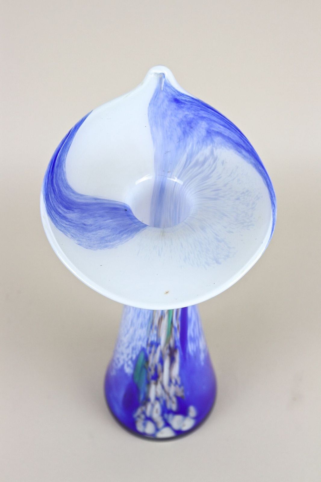 photo vinterior 20th Century Murano Glass Vase "Jack In The Pulpit", Italy Circa 1970