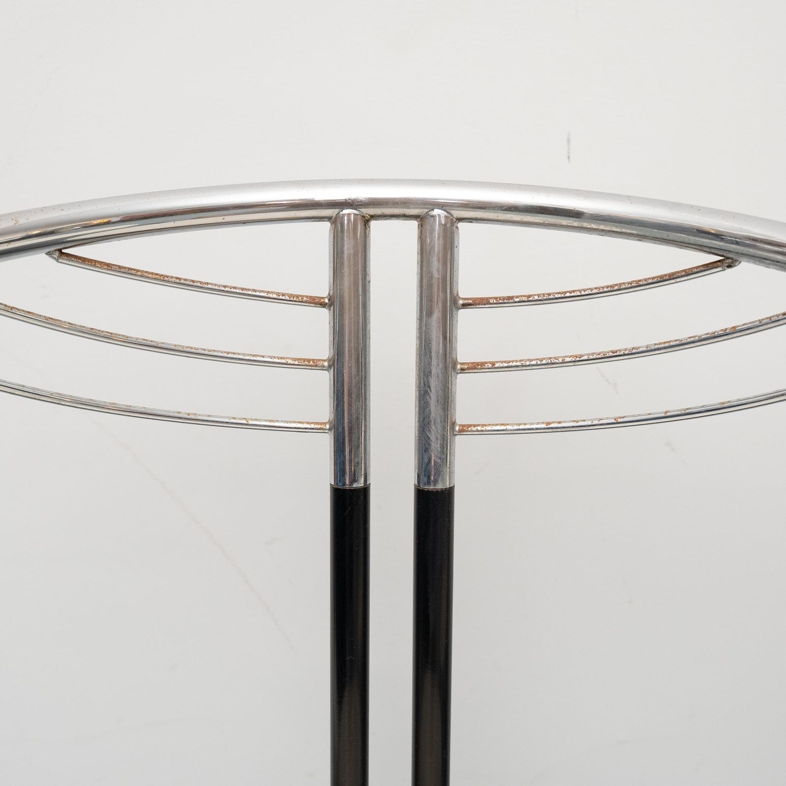 Set Of 6 Vintage Chairs In Chromed Metal And White Fabric, 1980s Modern Antiques photo vinterior