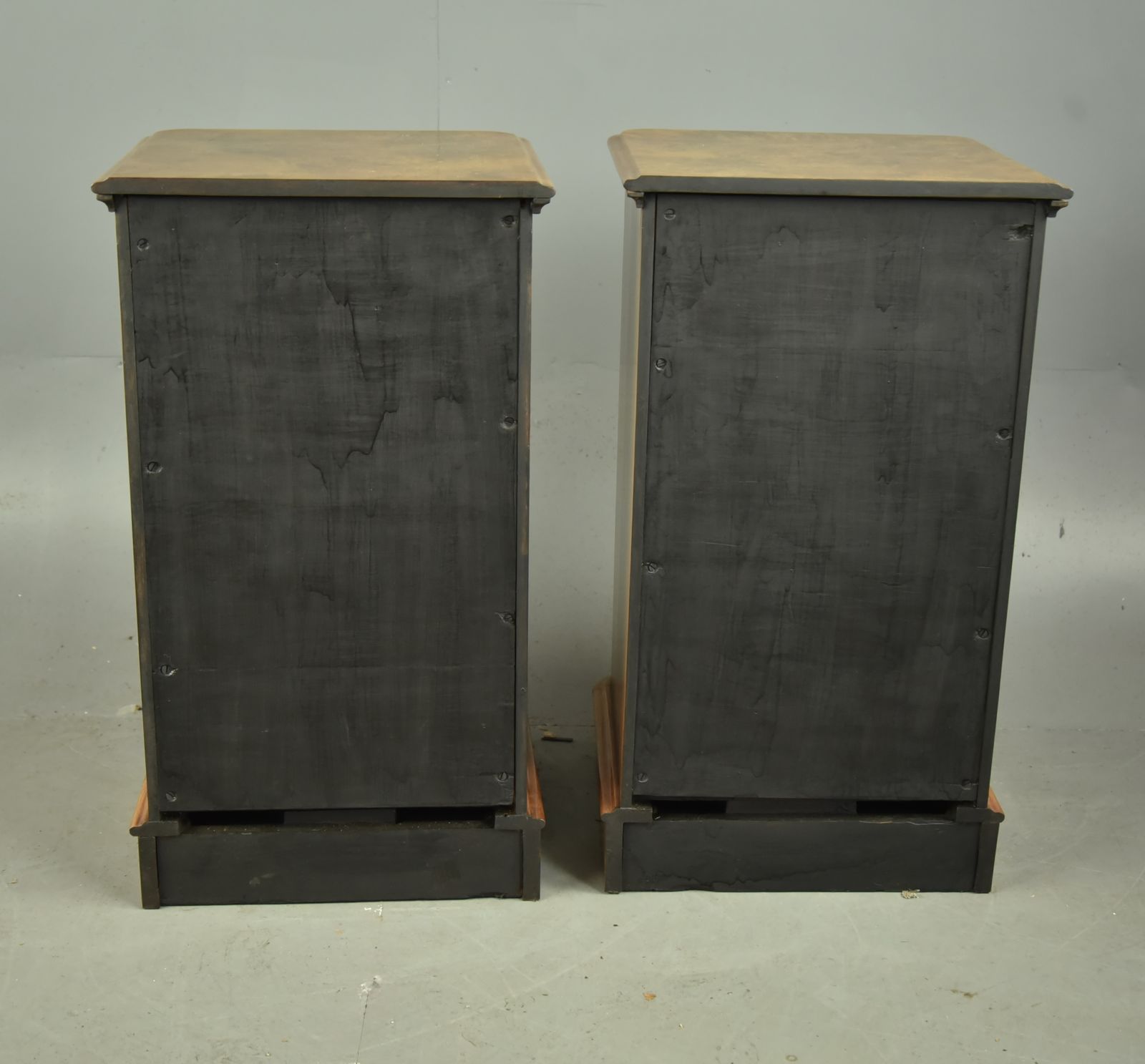 photo furniture Pair Of Victorian Burr Walnut Bedside Chests Of Drawers