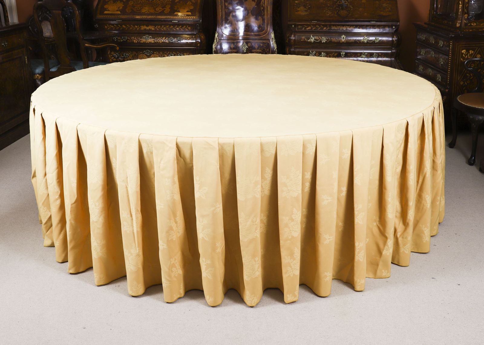 Vintage 7ft6" Diameter Flame Mahogany Jupe Dining Table Set Harrods 20th C photo vintage