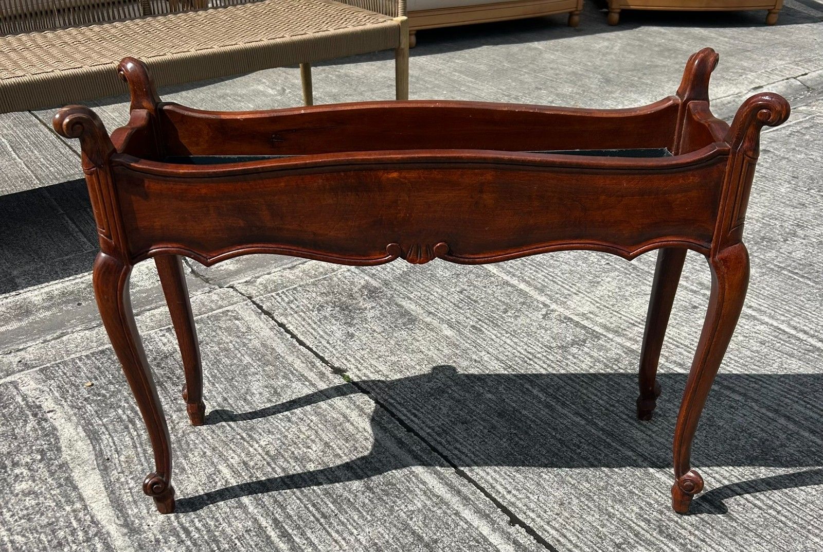 photo vintage Quality Reproduction French Louis Style Mahogany Tall Planter Wine Cooler Stand