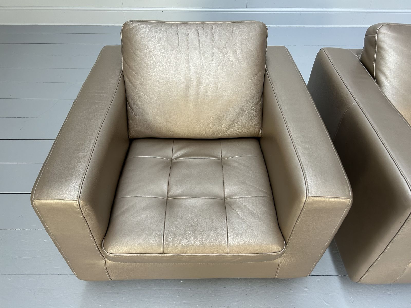 Natuzzi Swivel Armchairs In Bronze Leather photo Furniture