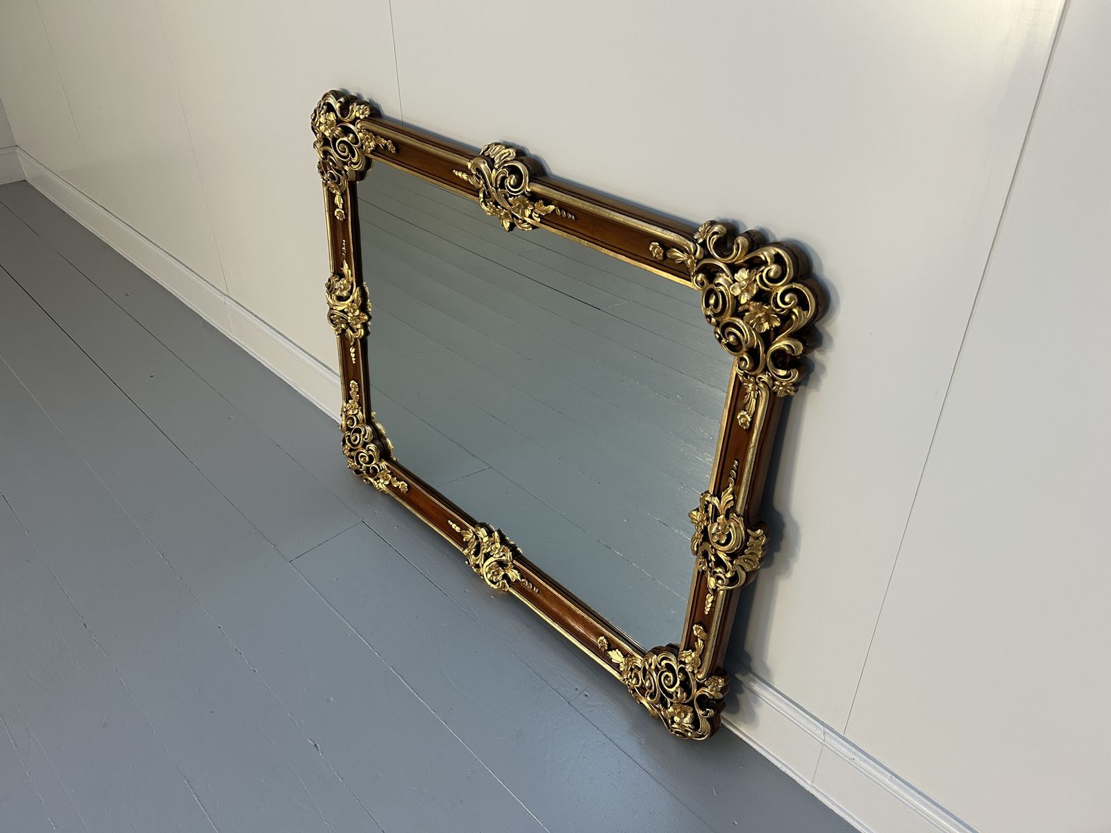 Asnaghi Carved Wood And Gilt Wall Mirror photo furniture