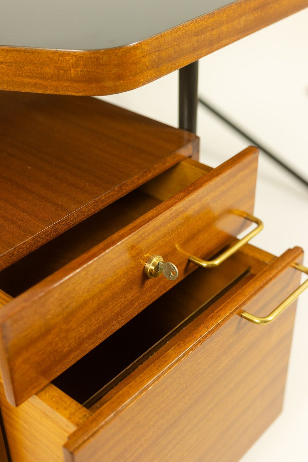 Georges Frydman. Asymmetrical Cabinet . 1950s–60s. photo vinterior