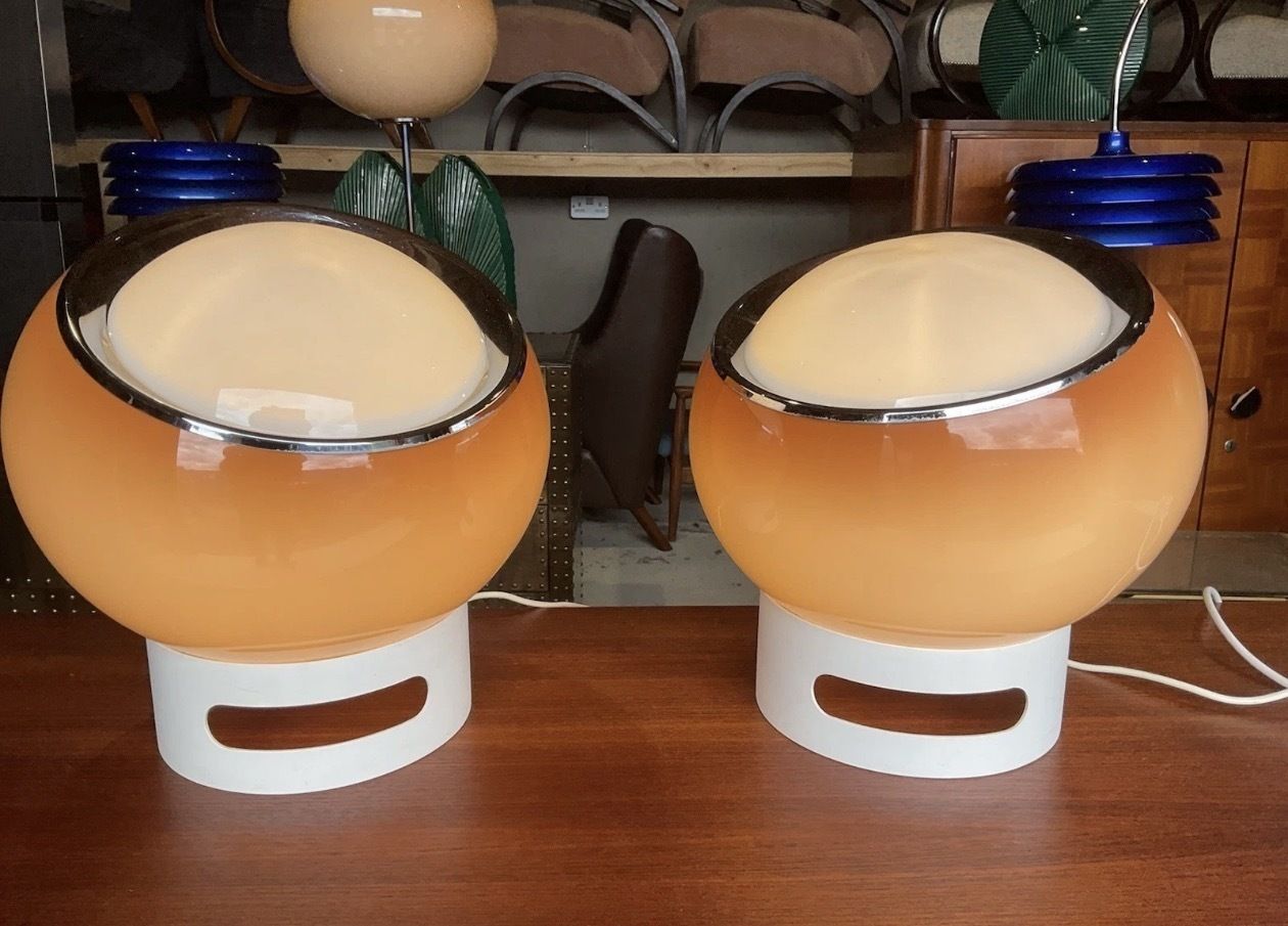 Pair Of Vintage Space Age Italian “Clan” Table Lamps By Harvey Guzzini 1970s photo 2265.0
