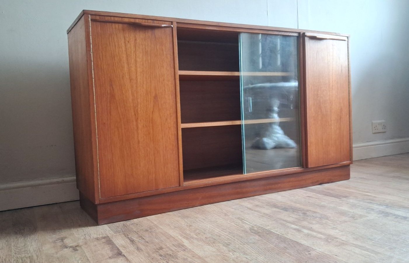 Delightful  1970's Mid Century Teak Drinks/Cocktail Cabinet ,Bookcase,Sideboard photo Furniture