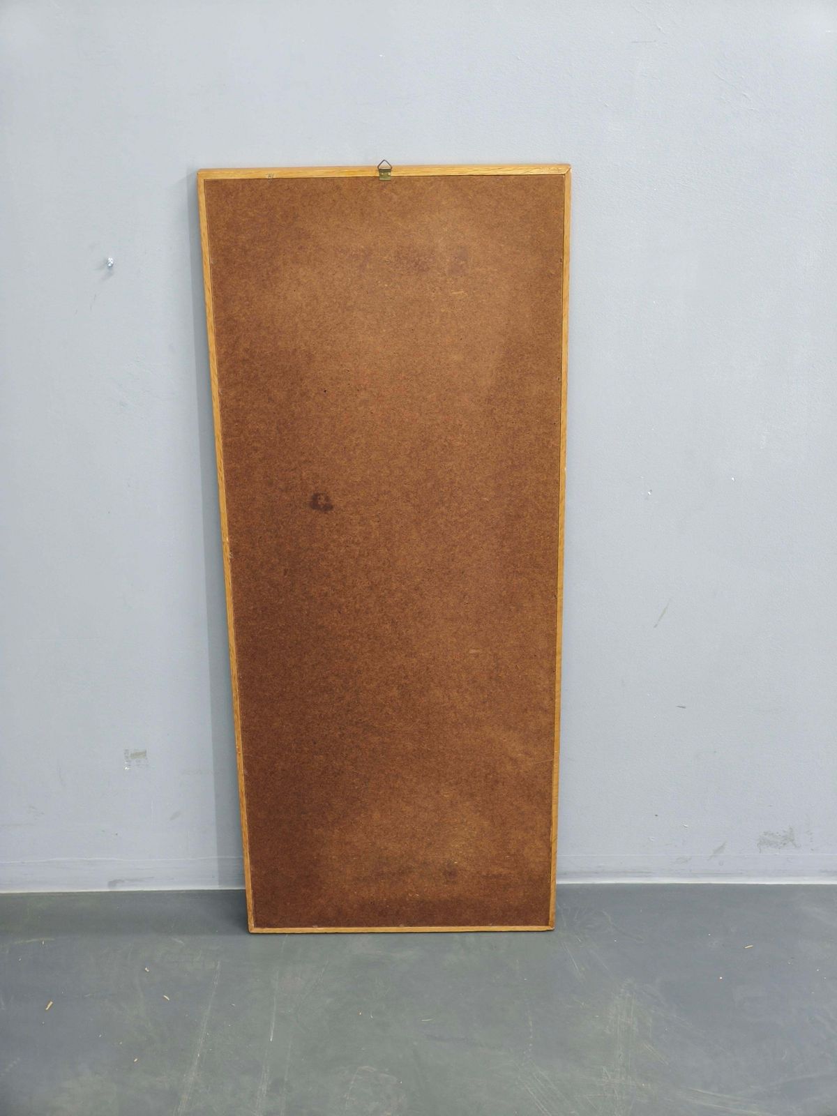 Deense minimalistische wandspiegel met massief eikenhouten lijst, jaren 1960 photo vintage