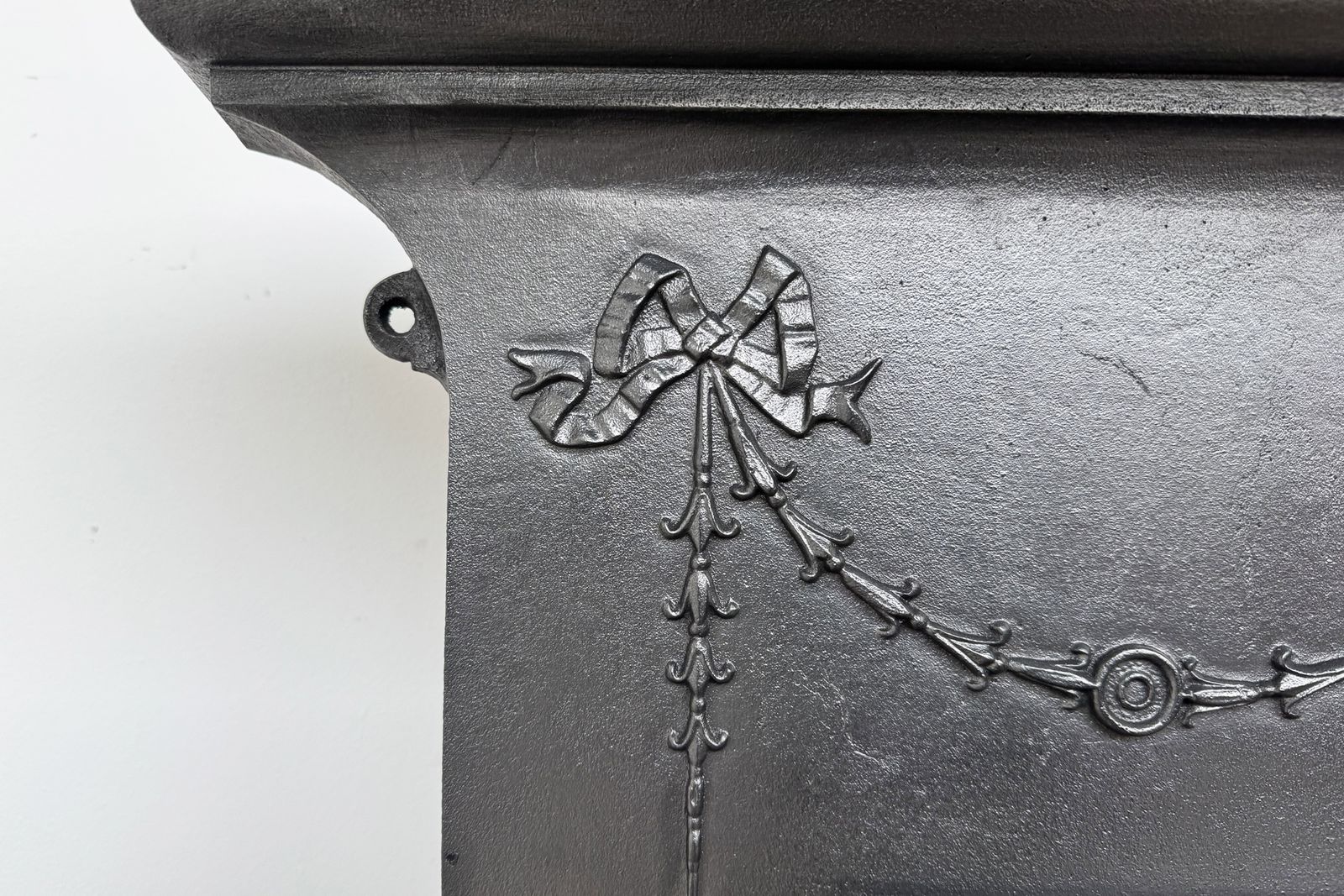 Antique Edwardian Cast Iron Bedroom Fireplace photo 950.0
