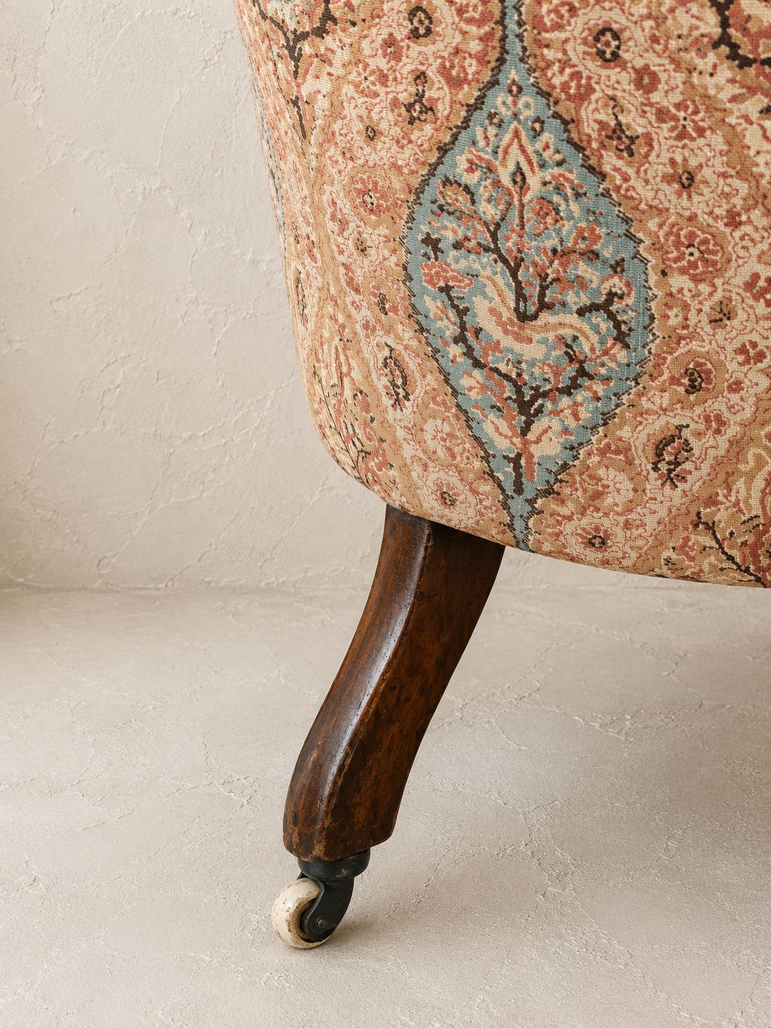A Victorian Iron Back Nursing Chair photo vinterior