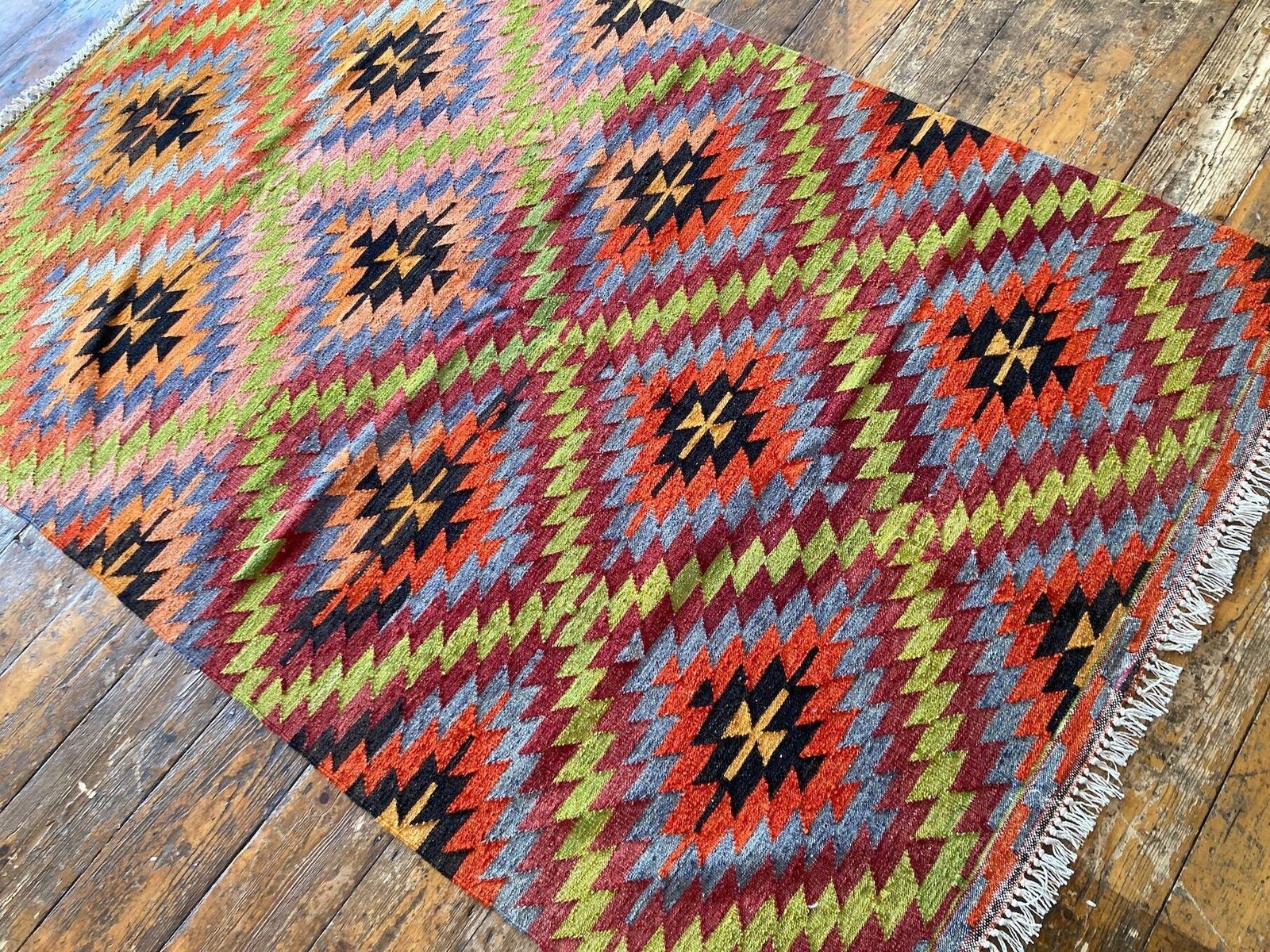 Vintage Anatolian Kilim 1.83m X 1.17m photo vinterior