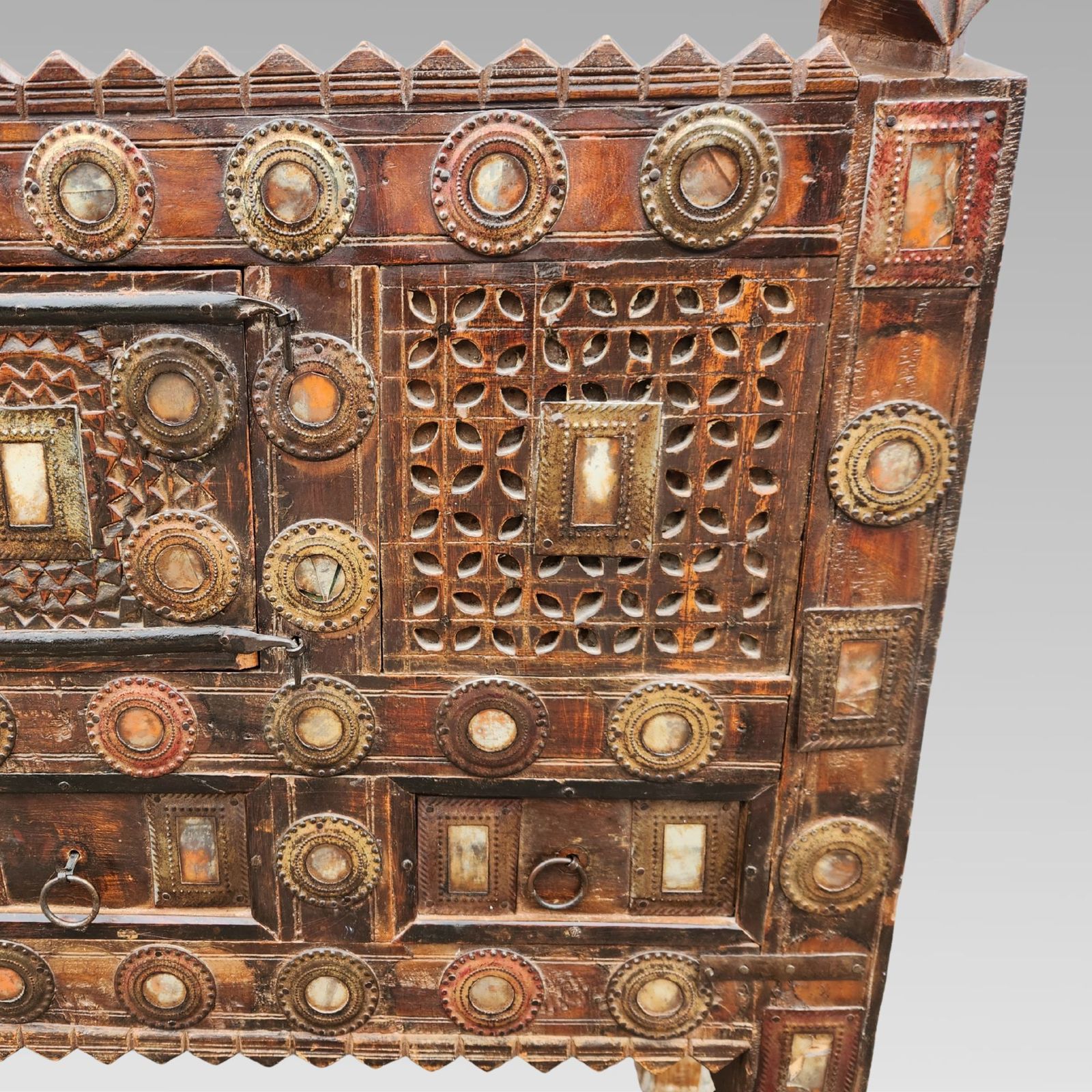 995.0 Fabulous Antique Indian Damchiya Carved Teak Dowry Chest Storage photo