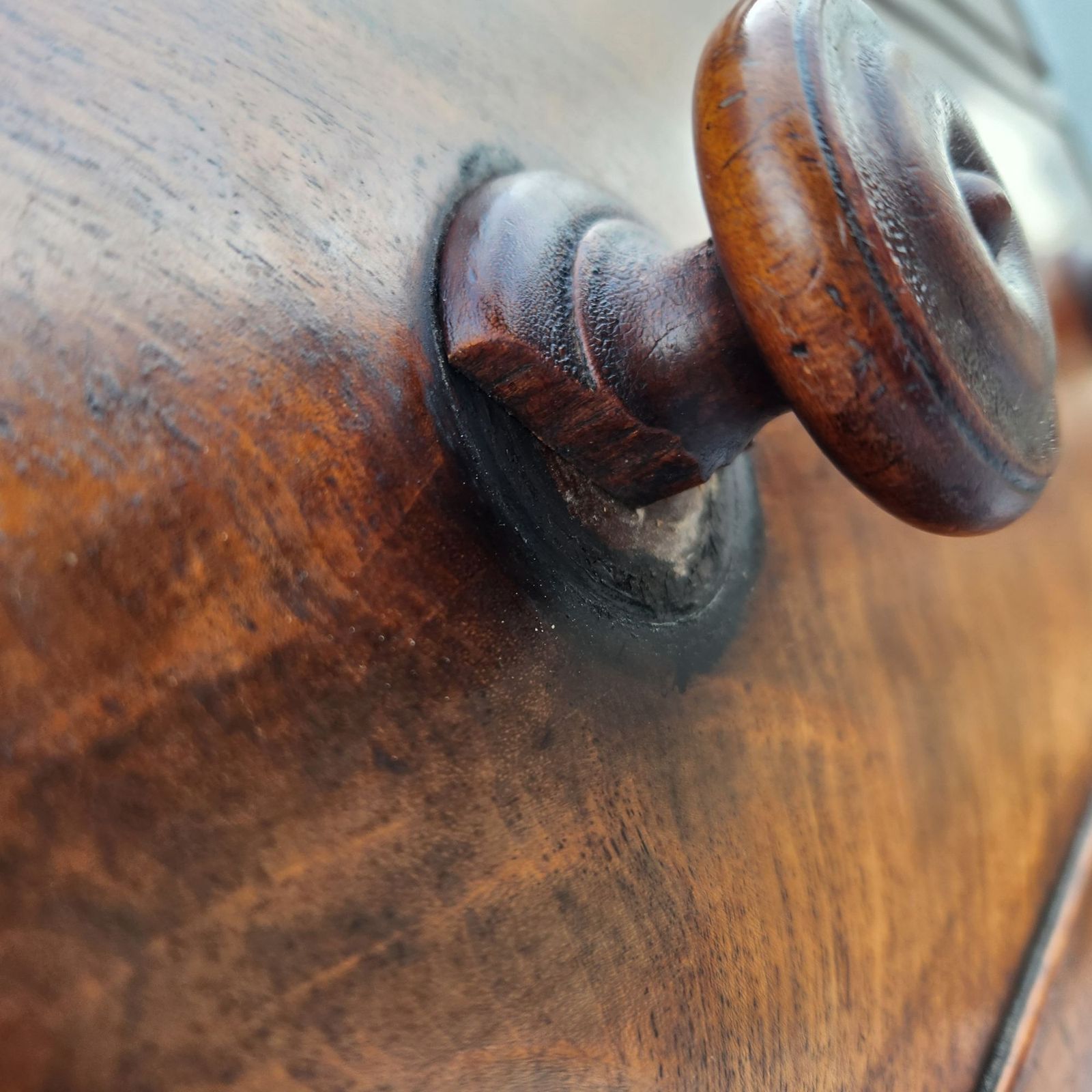 Furniture Fabulous Victorian Mahogany Chest Of Drawers W/ Turned Knob Handles photo