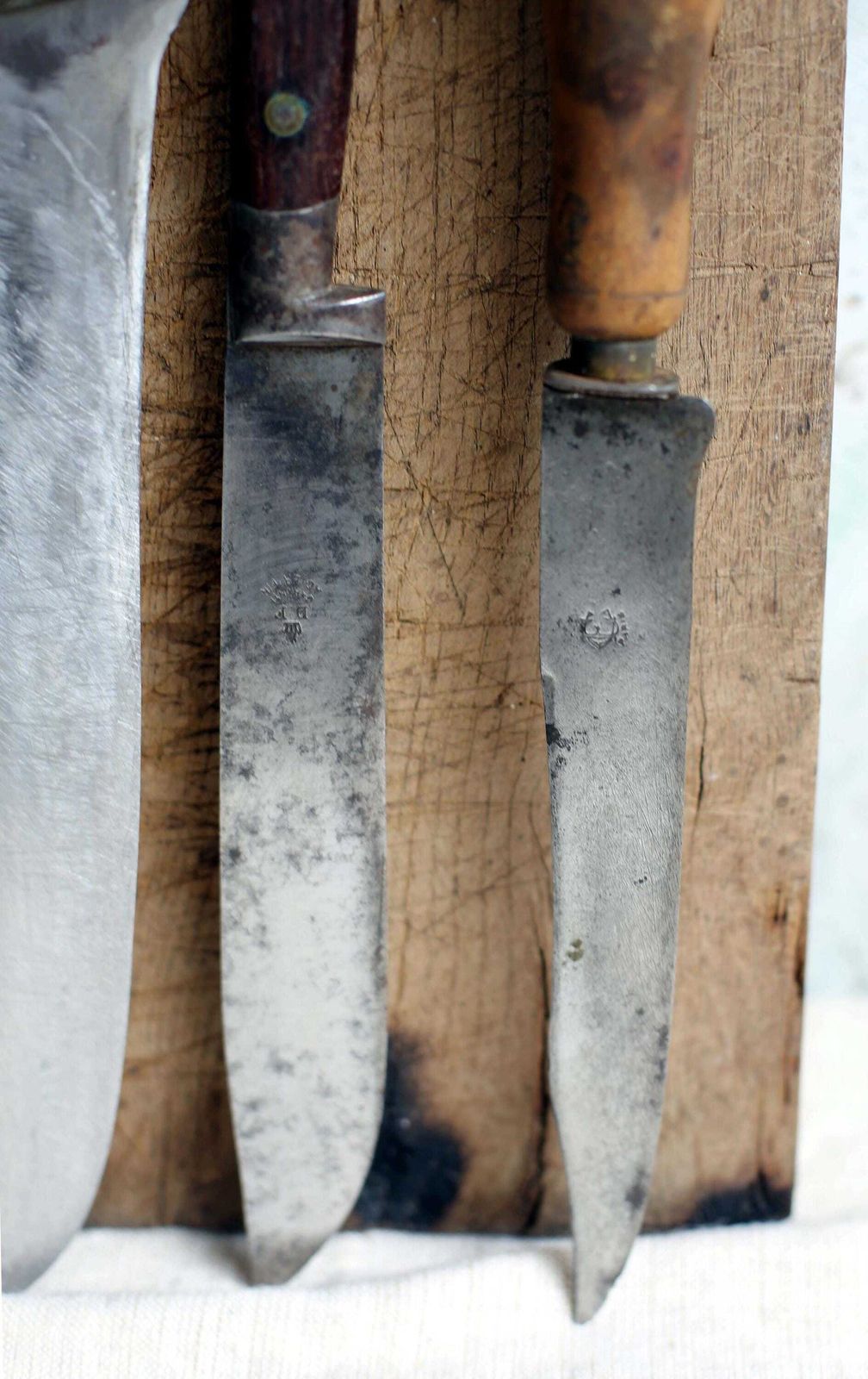 Collection Of 3 Antique French Kitchen Knives Steel Blades Wooden Handles Set Of 3 Butchers Knife photo vinterior