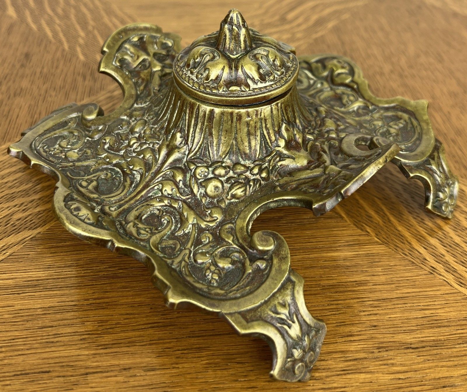 Inkwell Set Vintage French Style Ornate Decorative Desk Ink Pot Holder Lot 6027