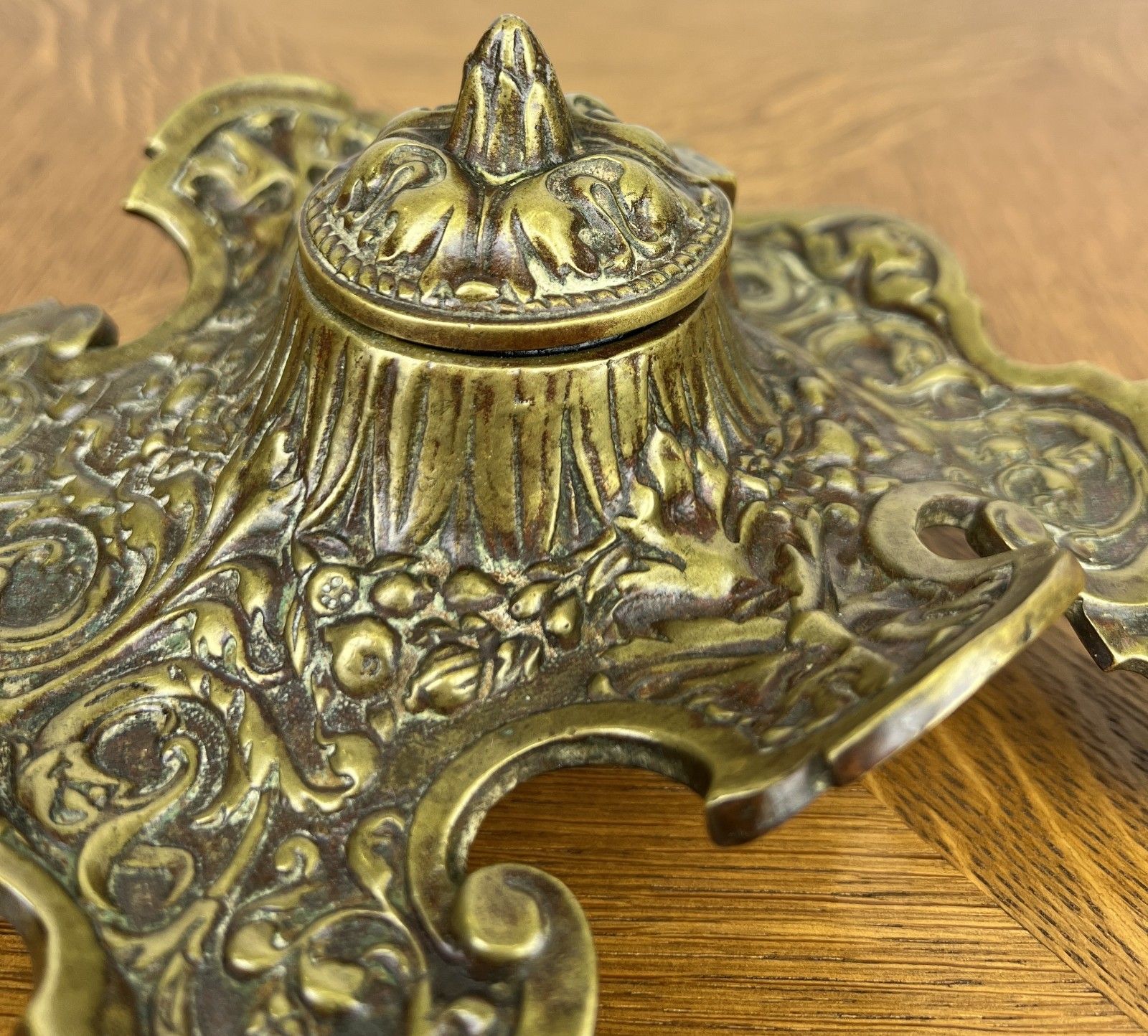 Inkwell Set Vintage French Style Ornate Decorative Desk Ink Pot Holder Lot 6027 photo vinterior