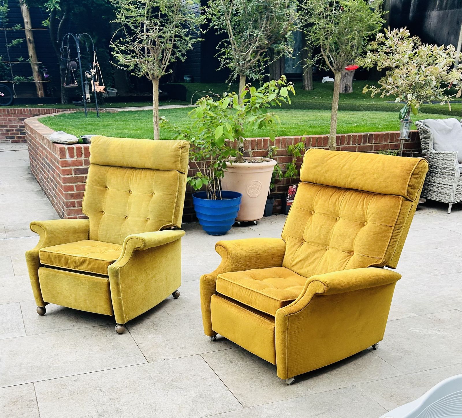 Classic Parker Knoll Reclining Armchairs (Set Of Two) No.N30 photo furniture
