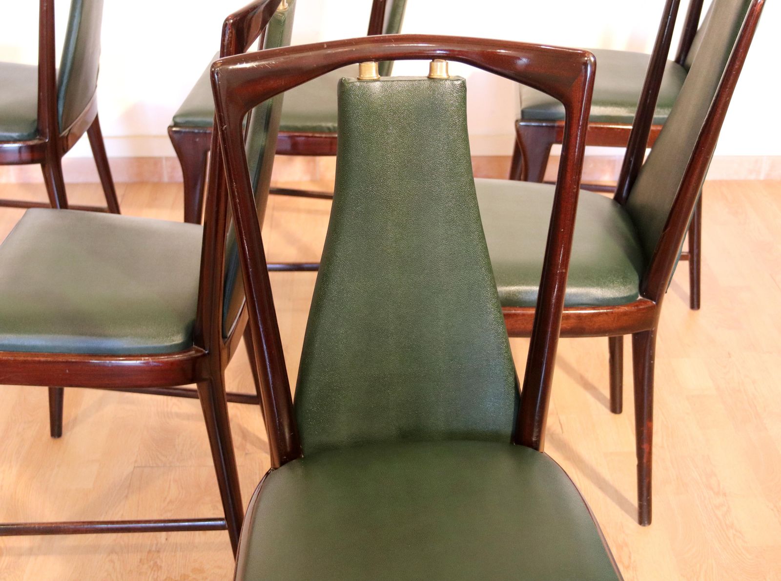 5469.0 Set Of 6 Mid Century Chairs By Osvaldo Borsani, Atelier Borsani Varedo photo