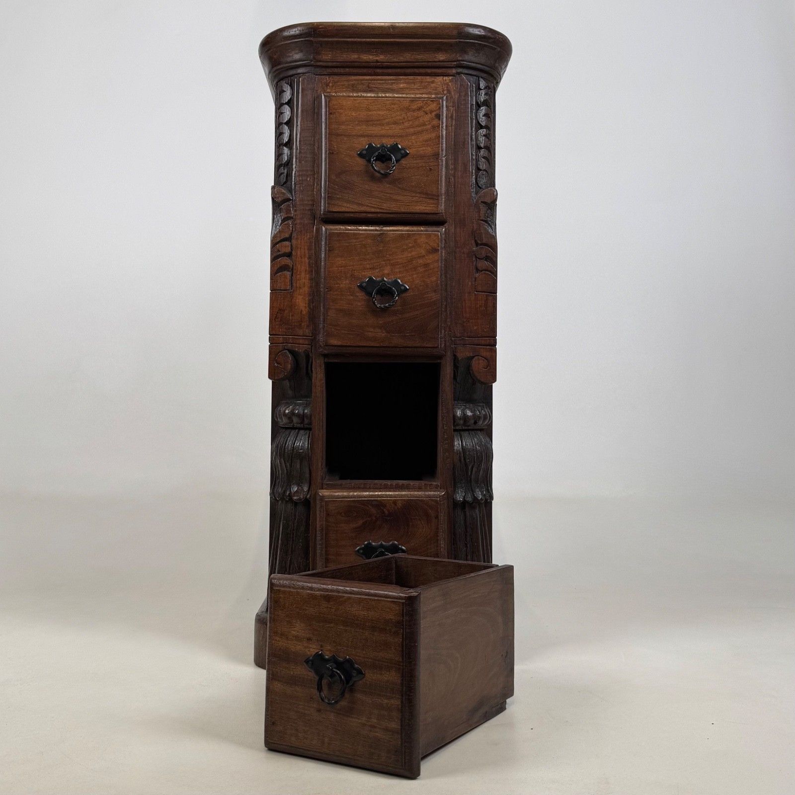 photo for sale Antique 20th Century Indian Rosewood Chest Of Drawers ( Af 5724 )