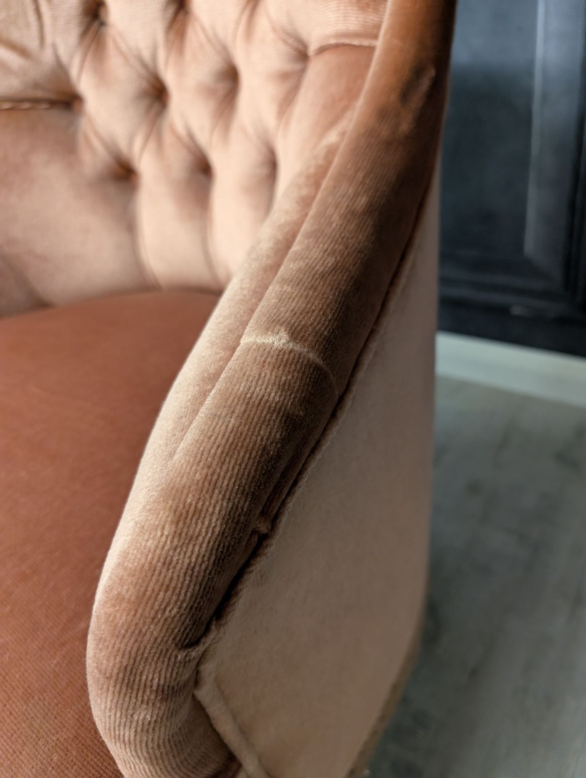 photo vinterior Antique French Napoleon III Crapaud Tub Chair In Terracotta Velvet, Circa 1870