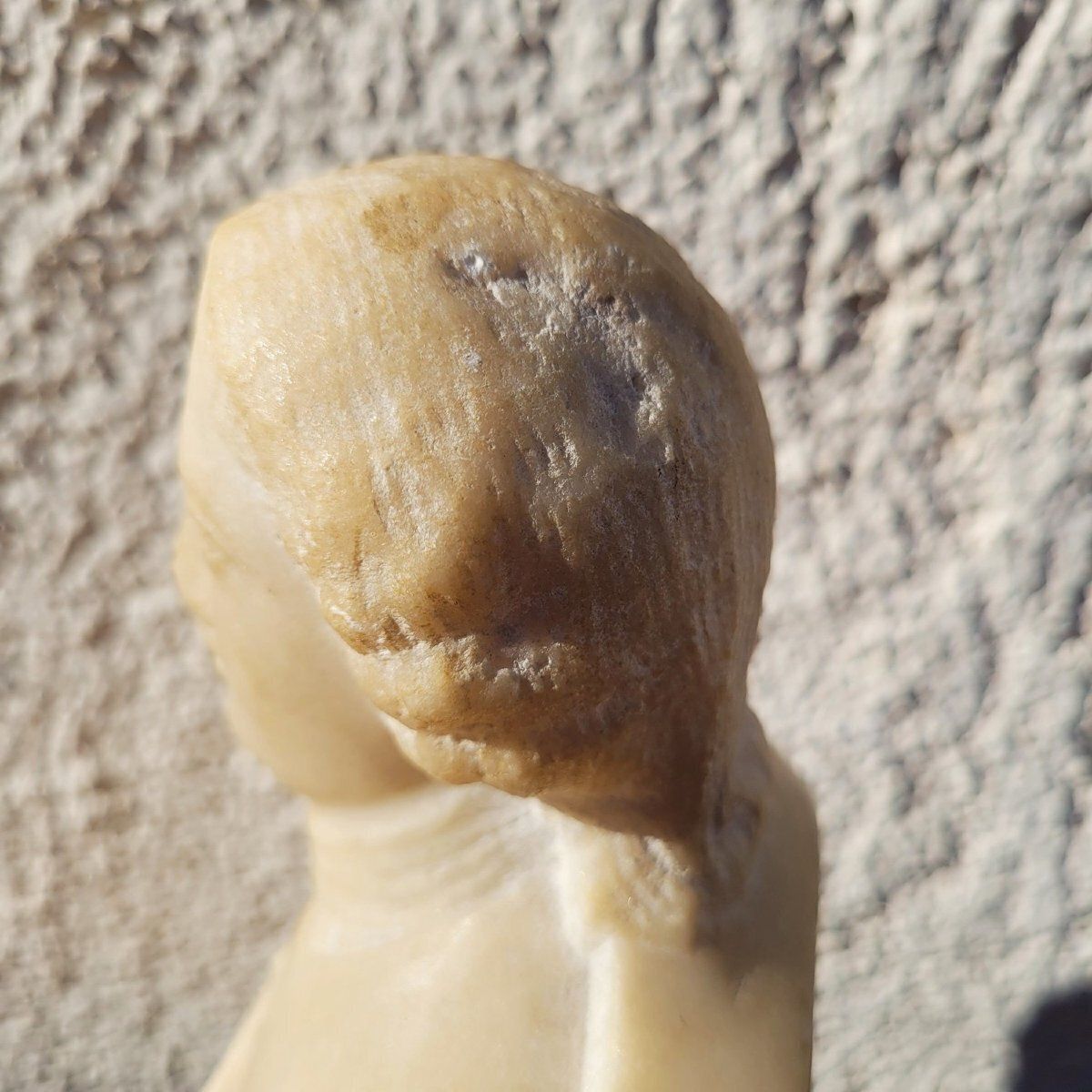 Art Bust Of A Gentleman In Marble 17th/18th Century photo