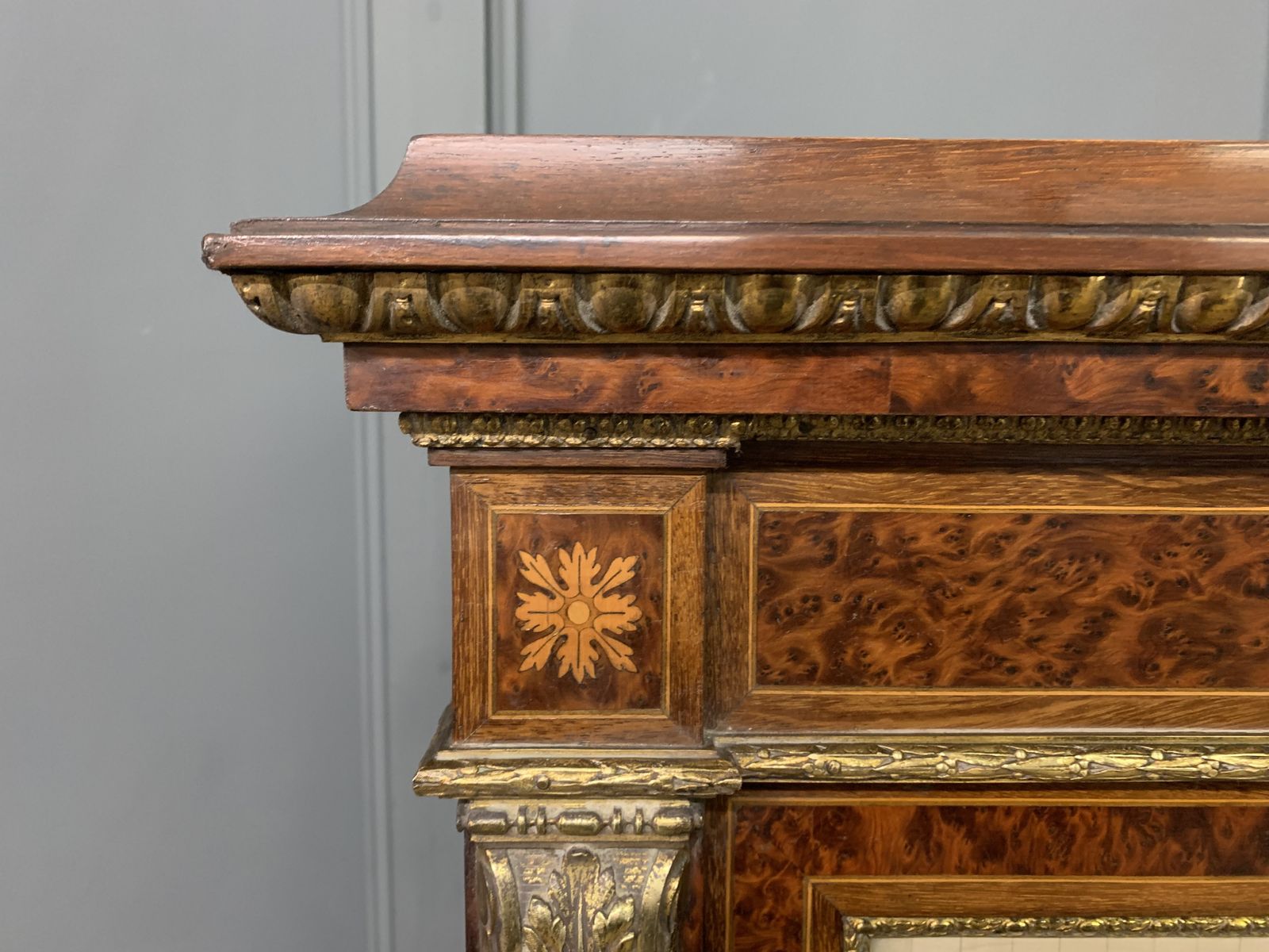2495.0 Inlaid Mahogany & Amboyna 19th Century French Bookcase photo