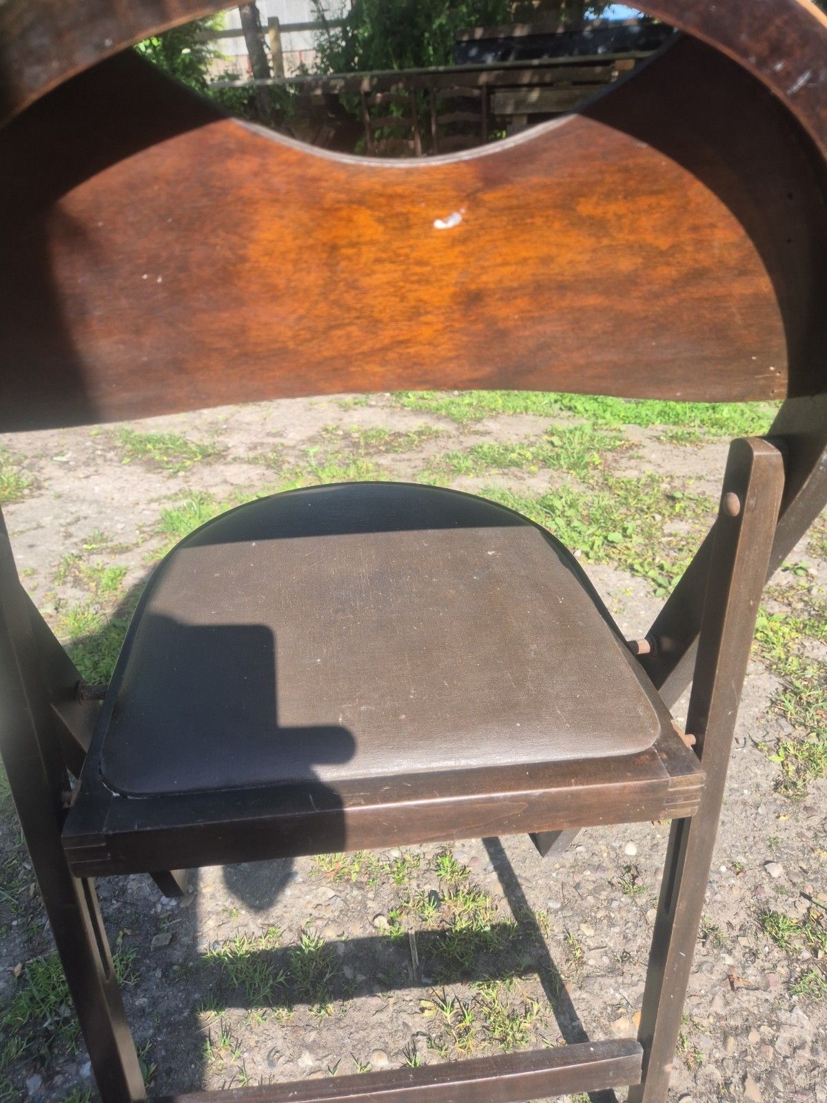 photo furniture Antique Thonet B751 Bauhaus Style Folding Bentwood Chair