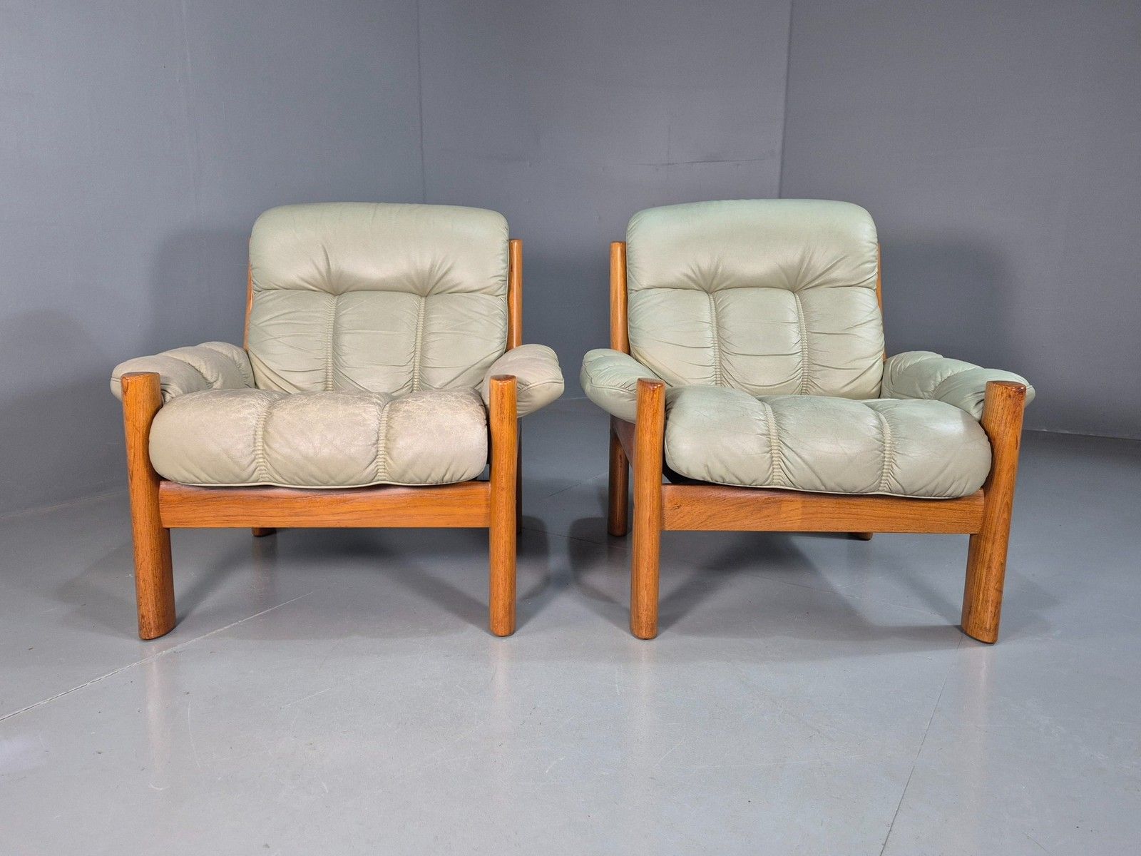 2 Vintage Ekornes Montana Lounge Chairs Teak Frames 1980s Retro Mcm Eb07995 photo for sale