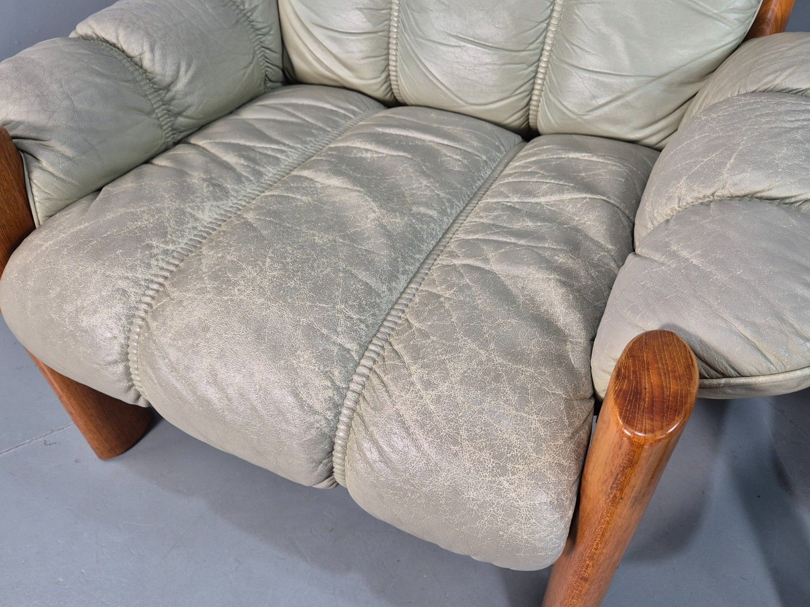 550.0 2 Vintage Ekornes Montana Lounge Chairs Teak Frames 1980s Retro Mcm Eb07995 photo
