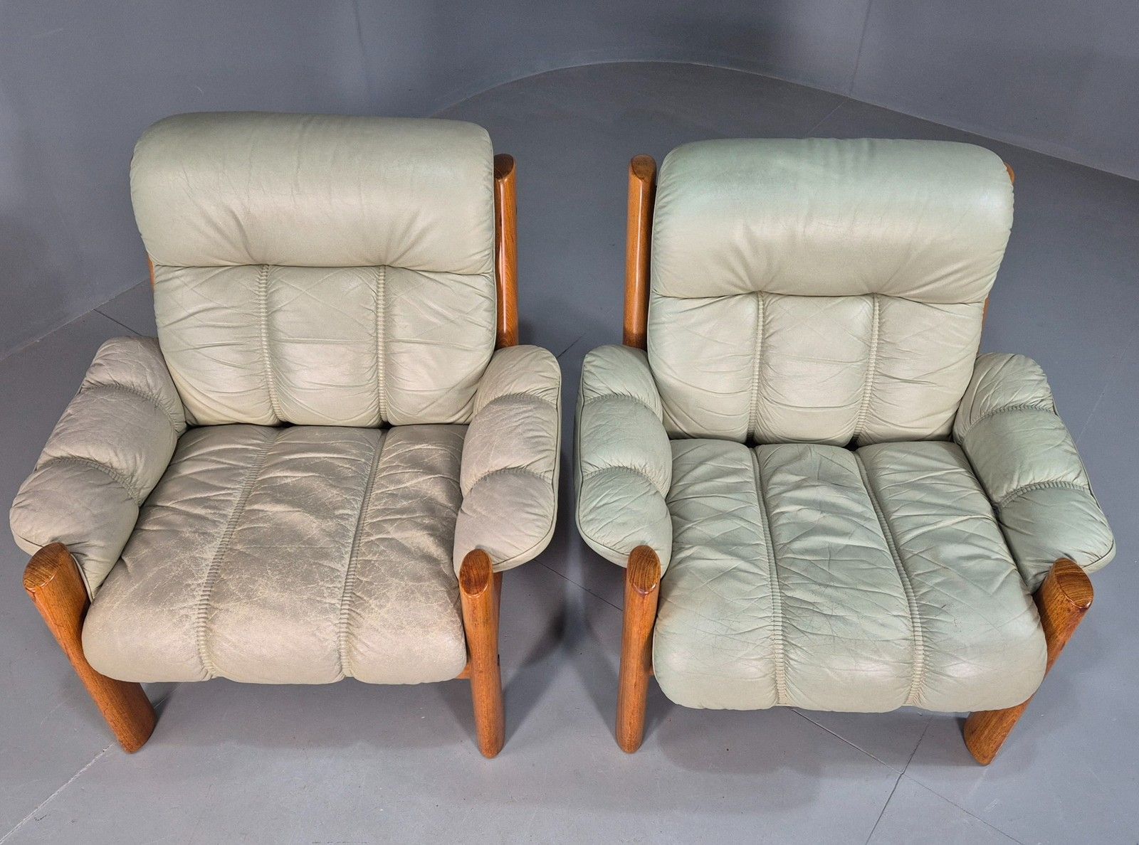 photo vinterior 2 Vintage Ekornes Montana Lounge Chairs Teak Frames 1980s Retro Mcm Eb07995