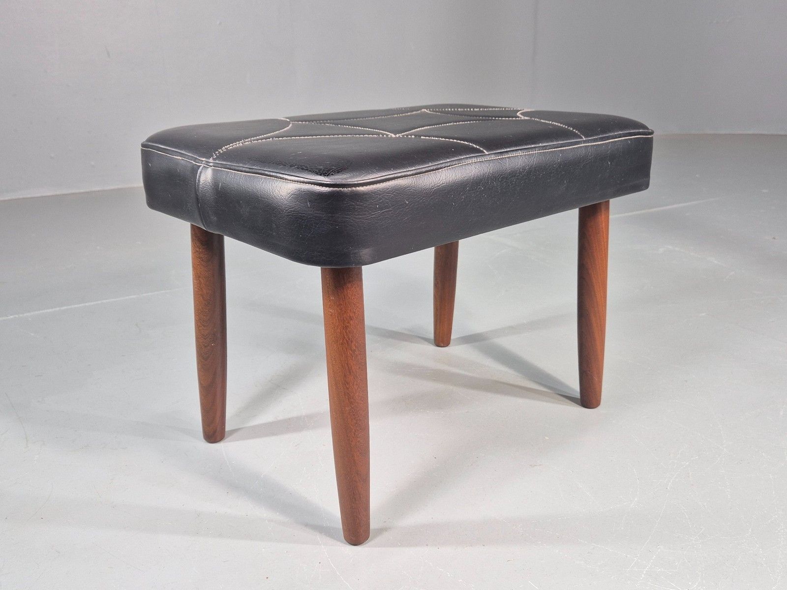 Vintage Mid Century Footstool Danish Black Vinyl Teak Legs Stitch Detail Eb12031 photo buy